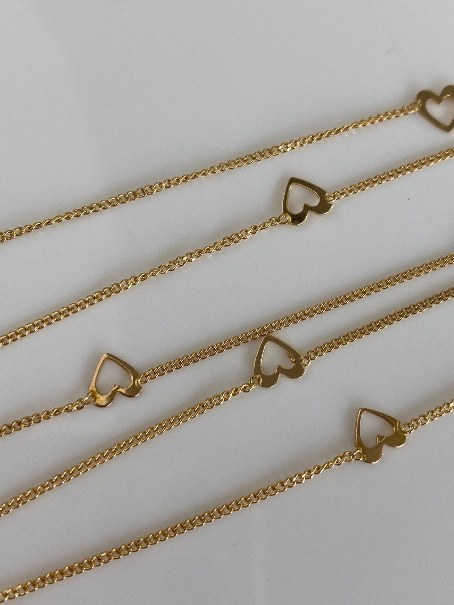 Vintage Solid 14k Yellow Gold Heart Link Tight Curb Chain Necklace - 17.5 inches