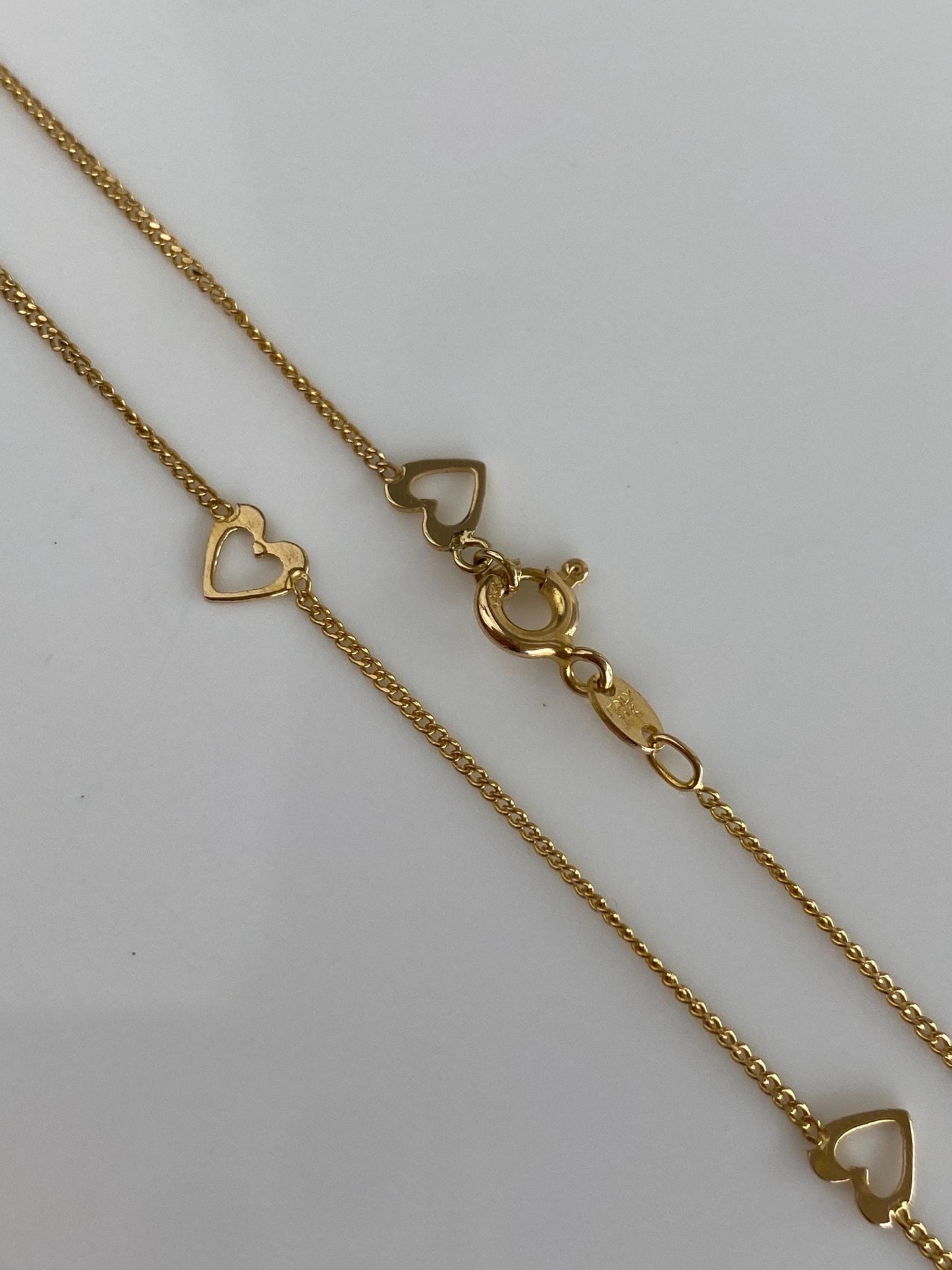 Vintage Solid 14k Yellow Gold Heart Link Tight Curb Chain Necklace - 17.5 inches
