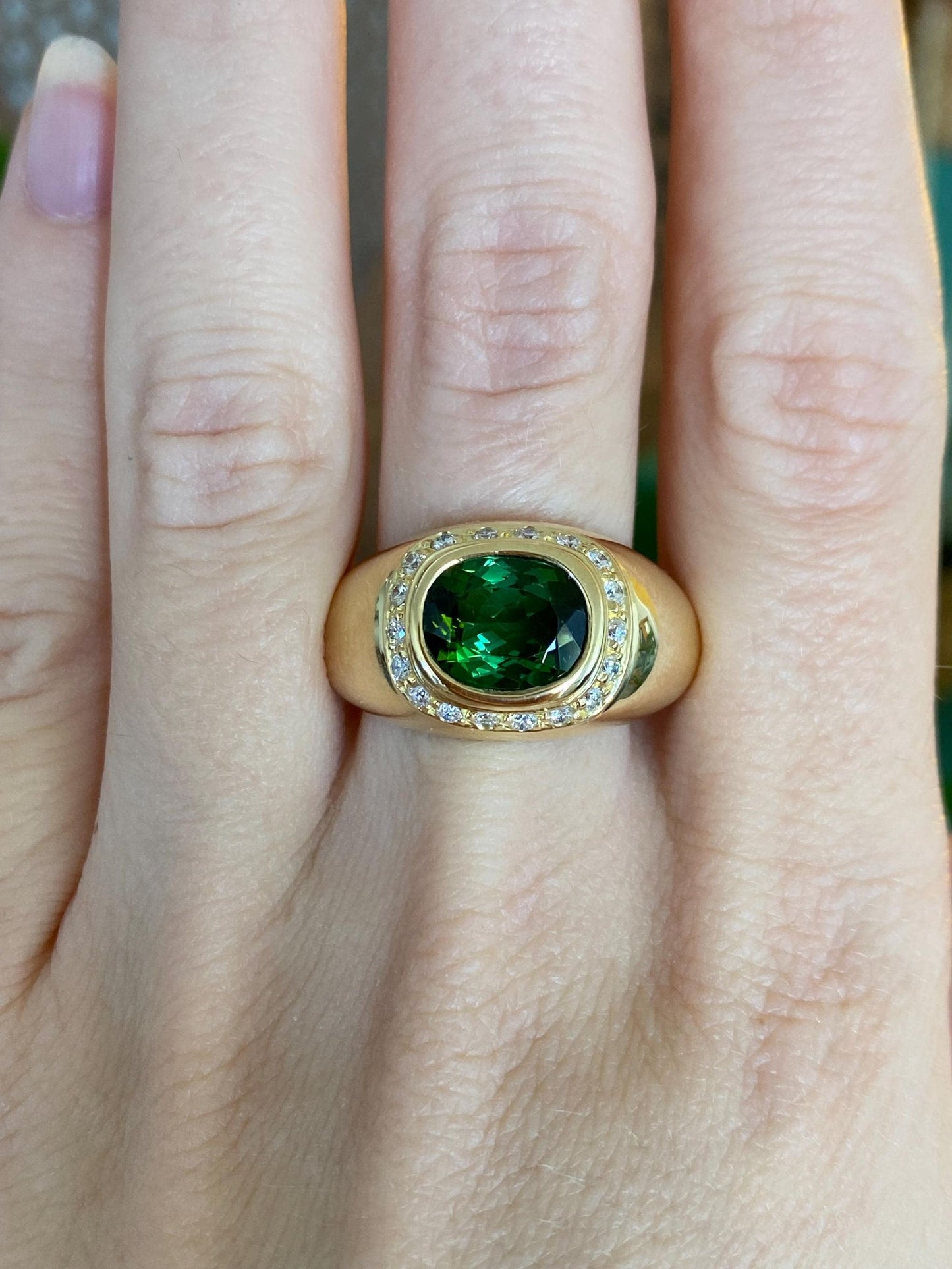 Vintage Solid 14k Yellow Gold Diamond Halo Green Tourmaline Signet Ring - Size 12