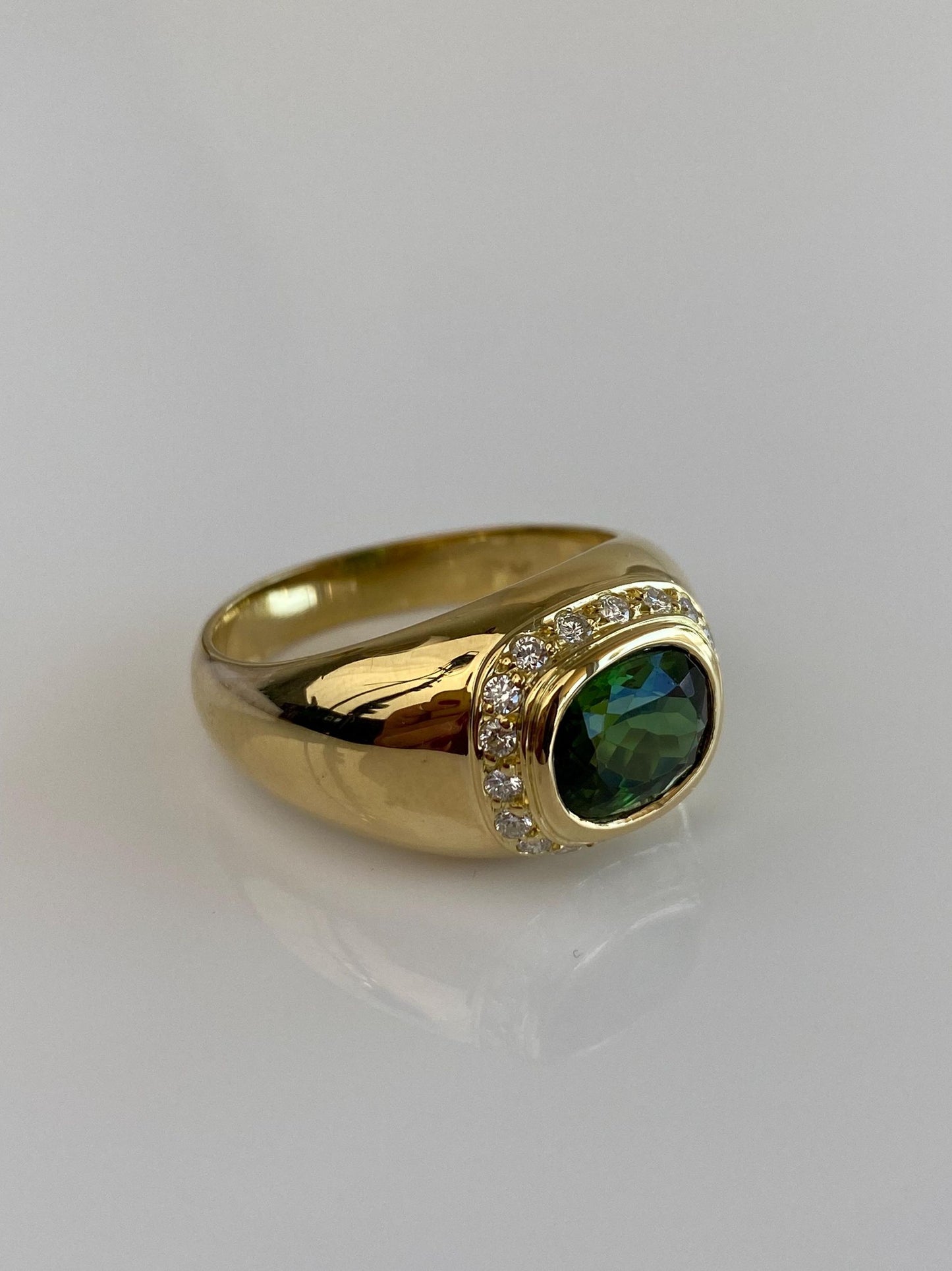 Vintage Solid 14k Yellow Gold Diamond Halo Green Tourmaline Signet Ring - Size 12