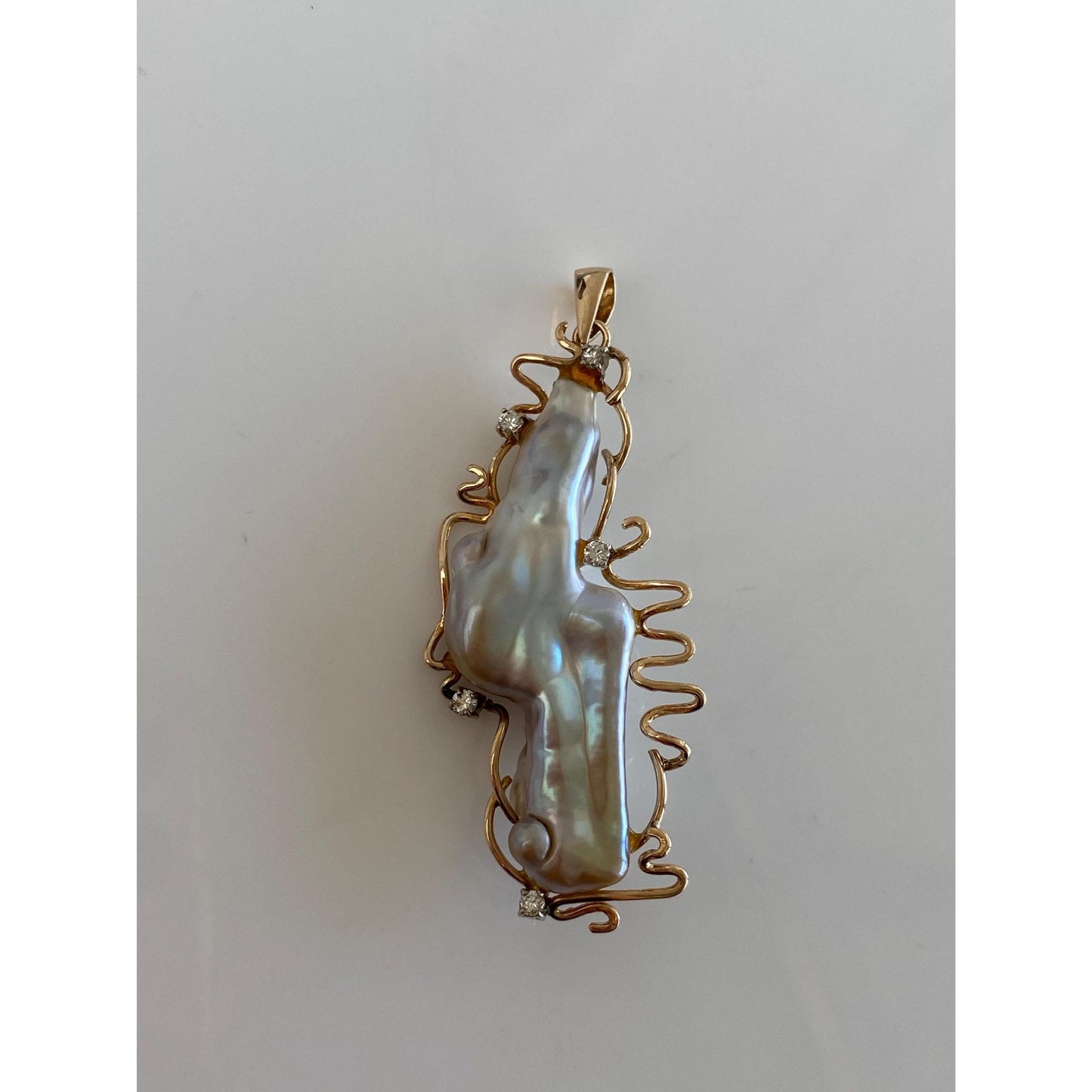 Vintage Solid 14k Yellow Gold Diamond Freeform Pearl Wire Work Charm