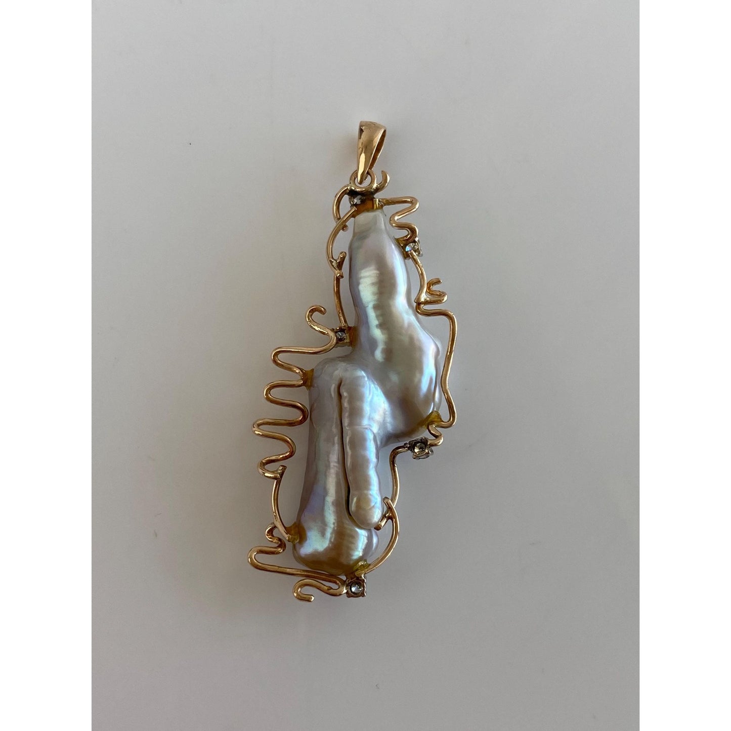 Vintage Solid 14k Yellow Gold Diamond Freeform Pearl Wire Work Charm