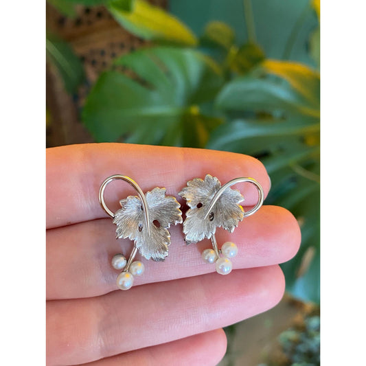Vintage Solid 14k White Gold Pearl Grape Leaves Stud Earrings
