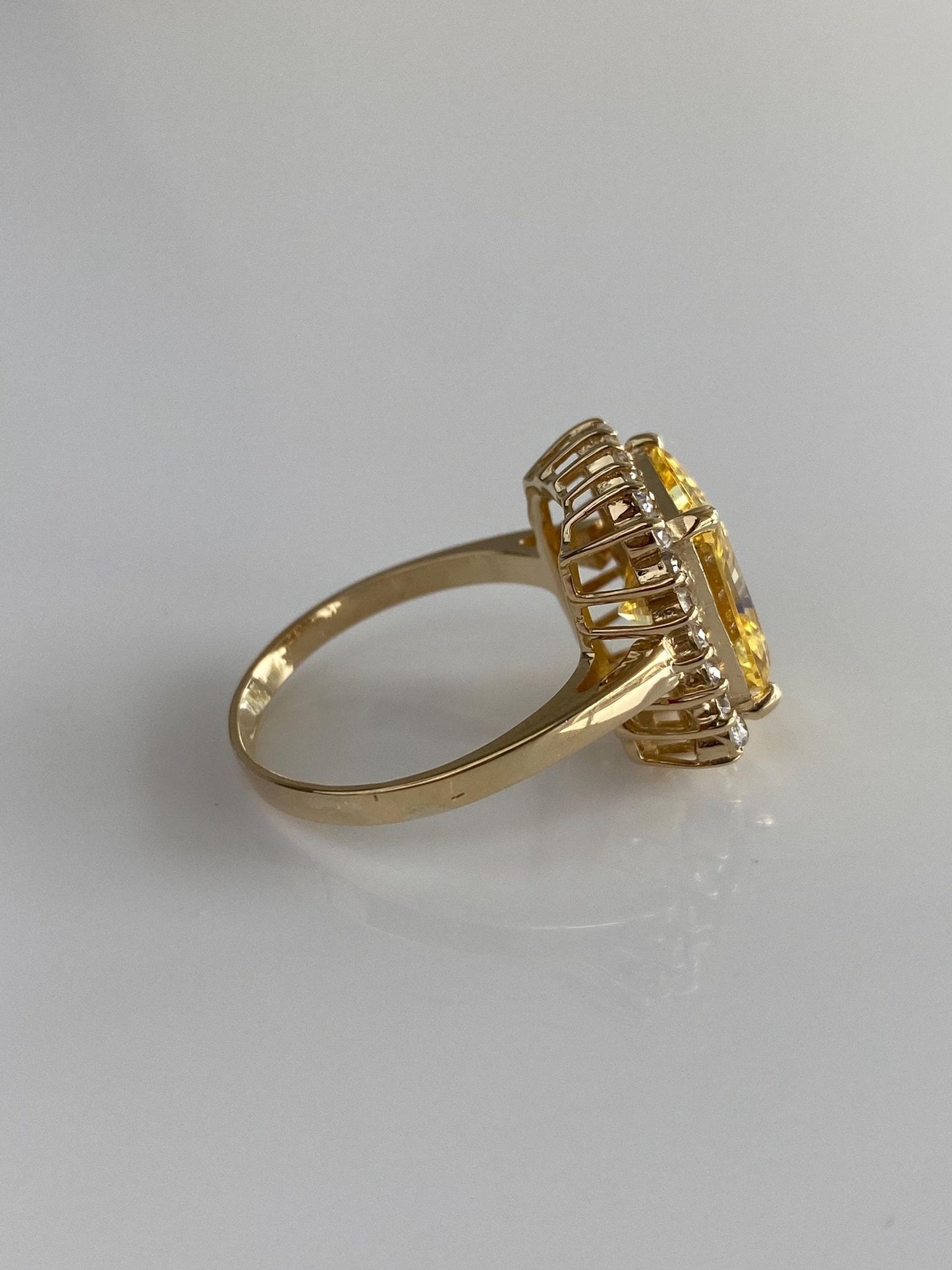 Vintage Solid 14k Yellow Gold Yellow & Clear Cubic Zirconia Cocktail Ring - Size 9