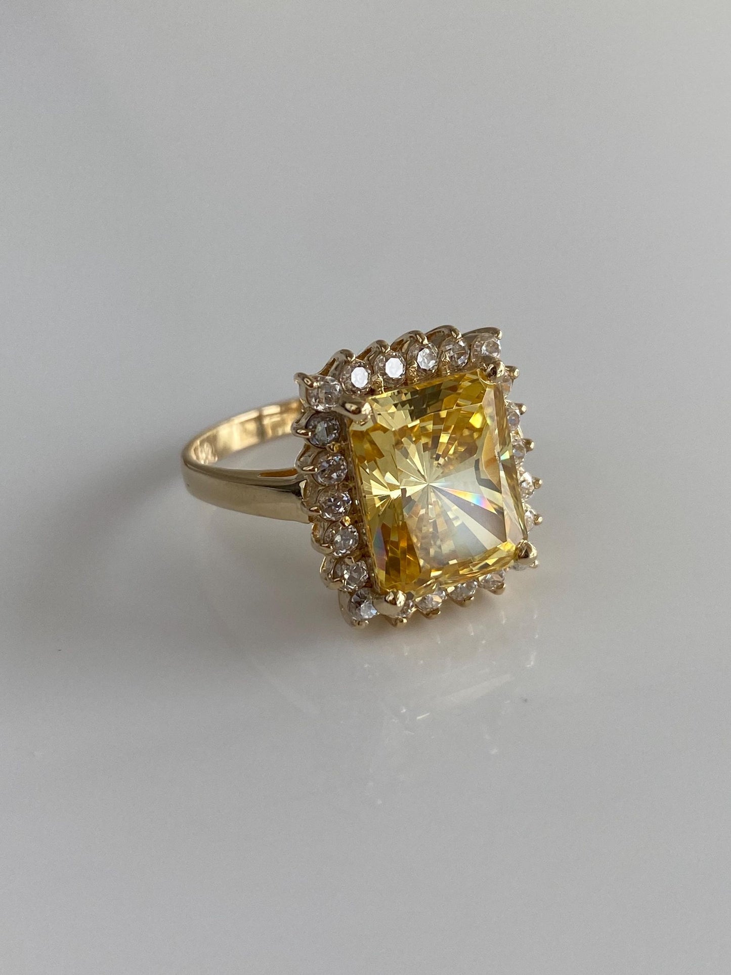 Vintage Solid 14k Yellow Gold Yellow & Clear Cubic Zirconia Cocktail Ring - Size 9