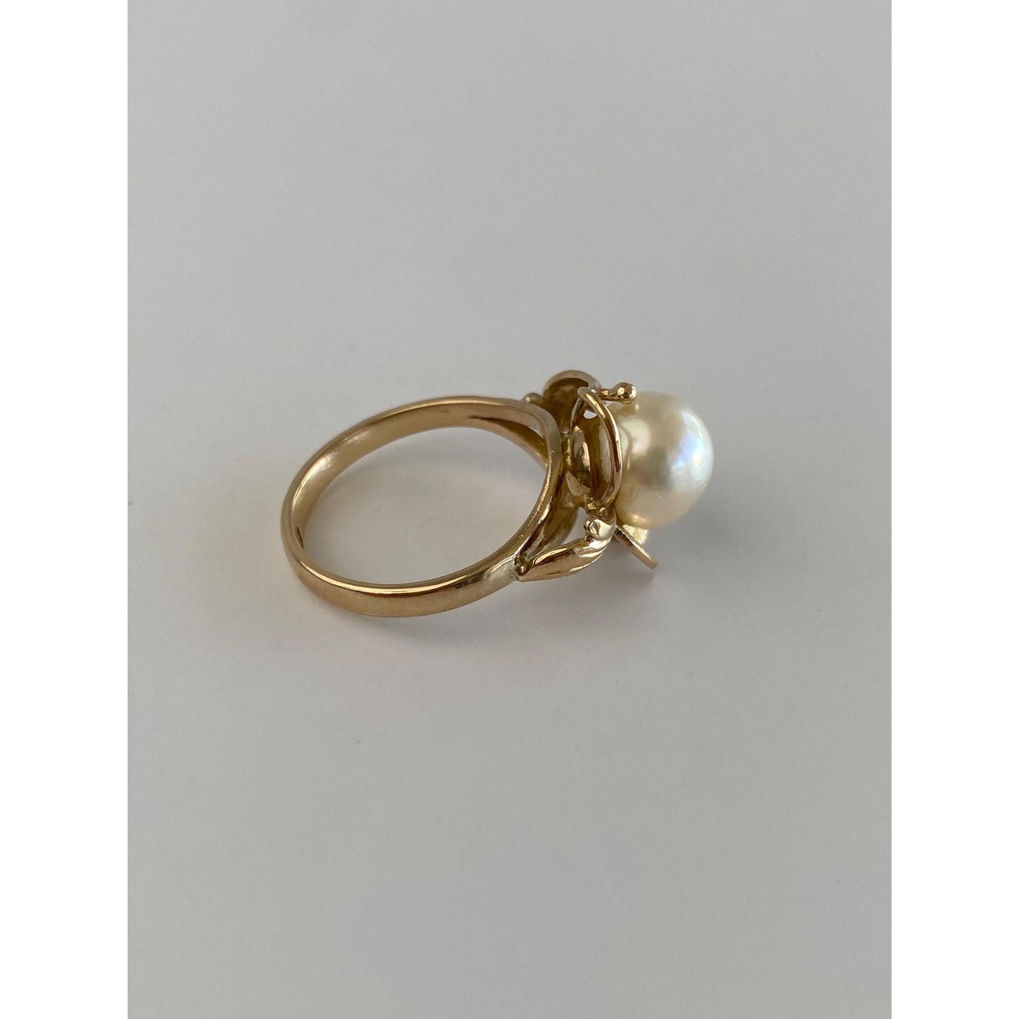 Vintage Solid 14k Yellow Gold Pearl Ring - Size 7.25