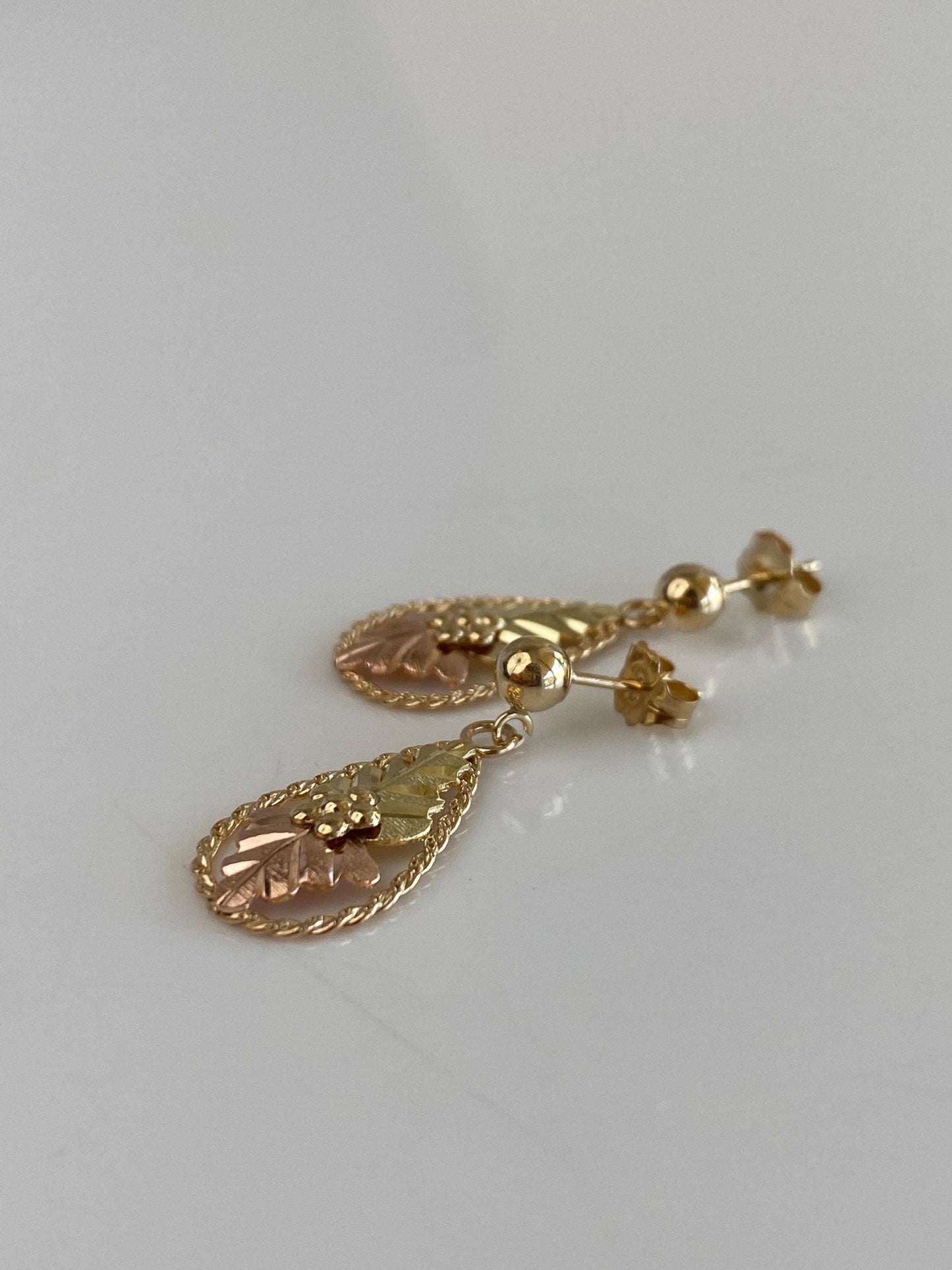 Vintage Solid 10k Black Hills Gold Leaves Dangle Stud Earrings