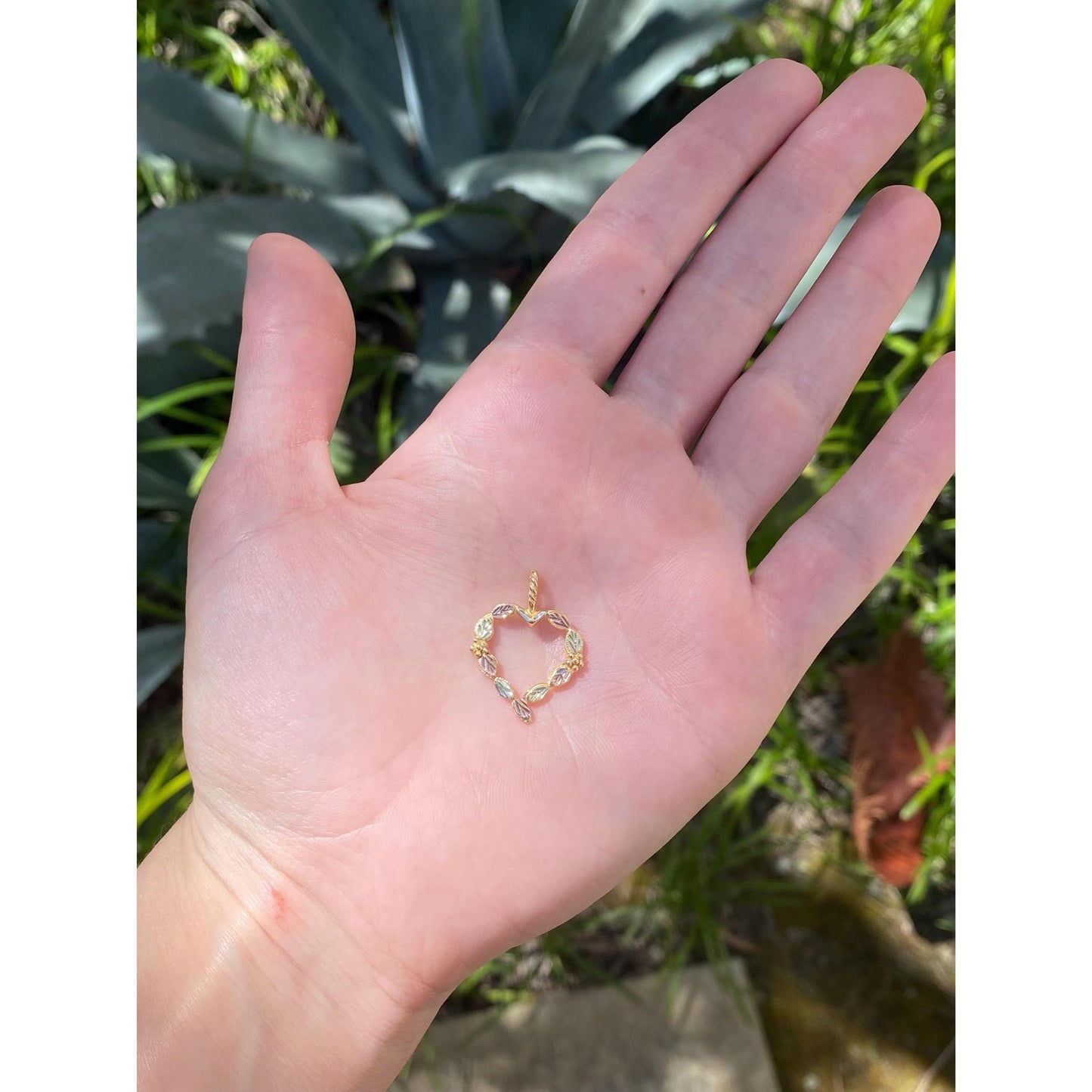 Vintage Solid 10k Rose & Yellow Gold Leaves Heart Charm