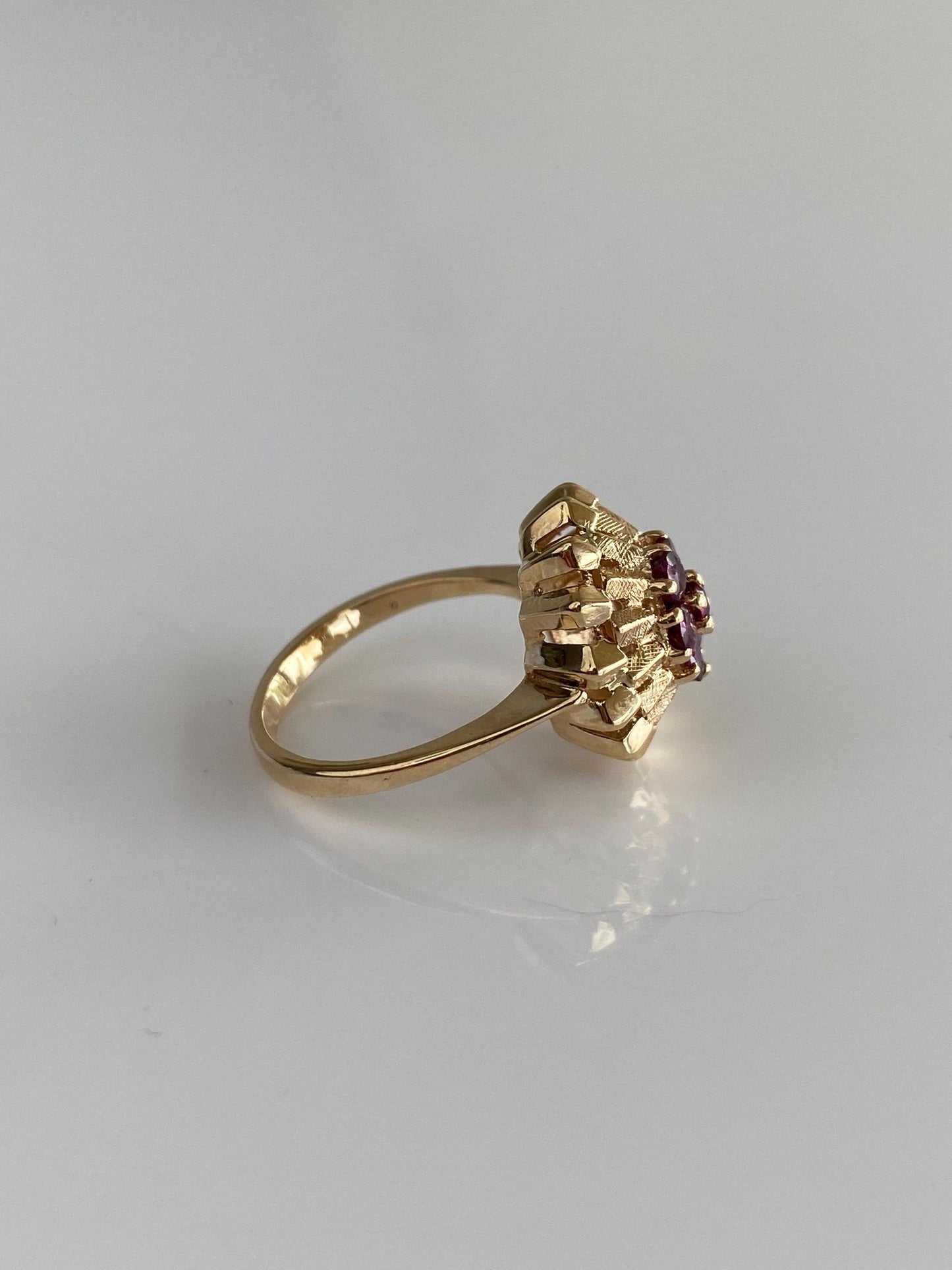 Vintage Solid 14k Yellow Gold Ruby Cluster Ring - Size 4.75