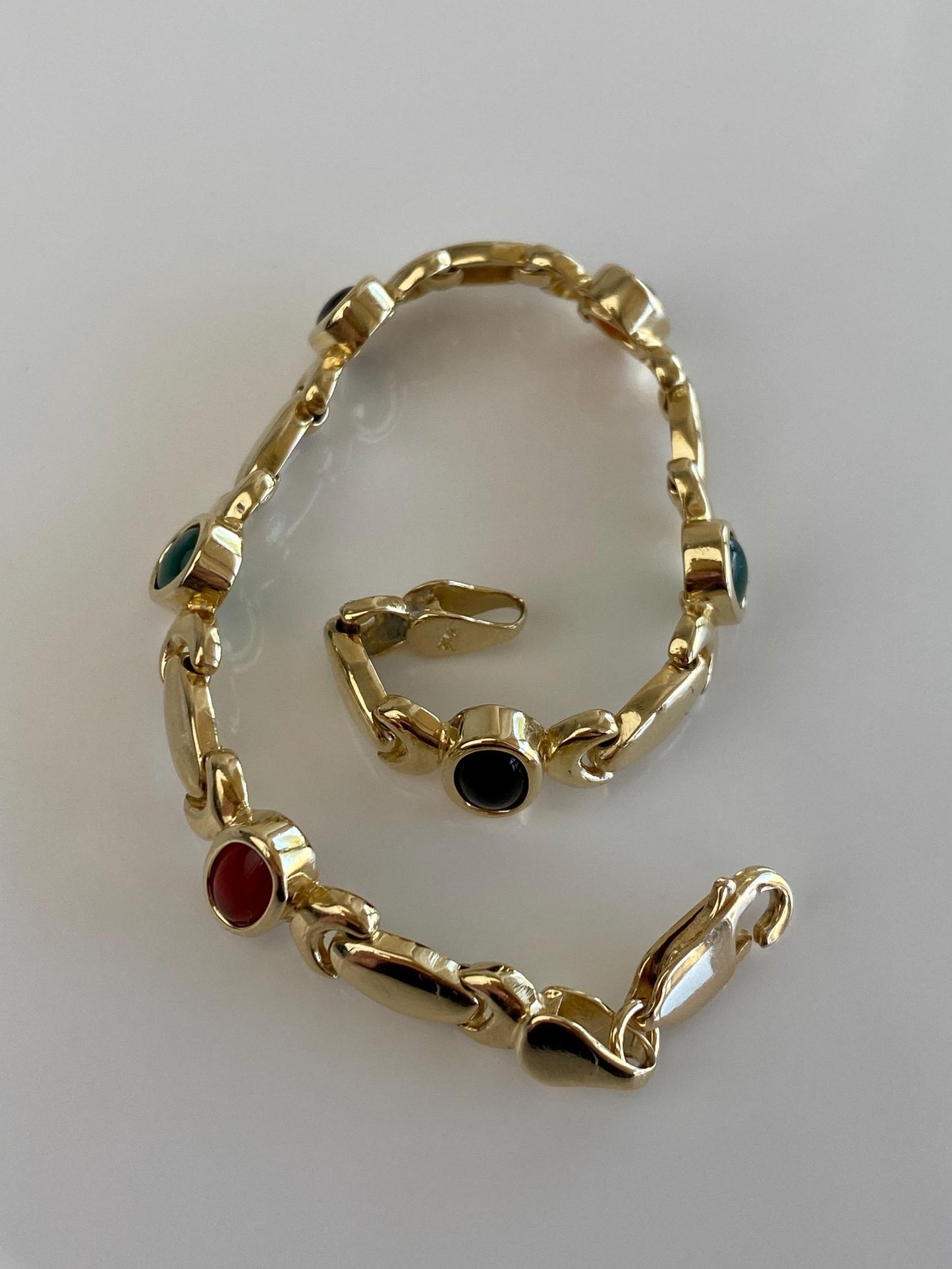 Solid 14k Yellow Gold Carnelian Green Chalcedony Onyx Link Bracelet - 7 inches