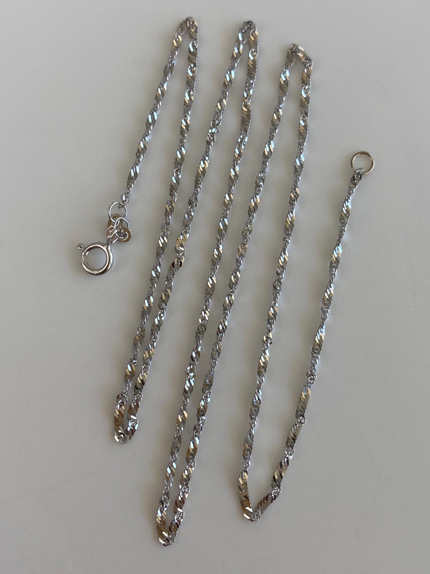 Vintage Solid 14k White Gold Twist Chain Necklace - 16 inches