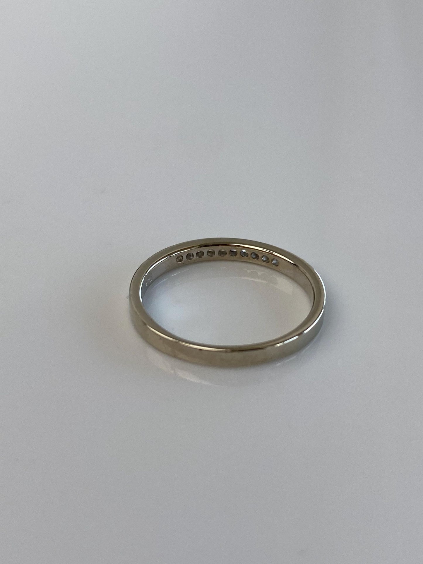 Vintage Solid 14k White Gold Diamond Slim Ring Band - Size 5.75