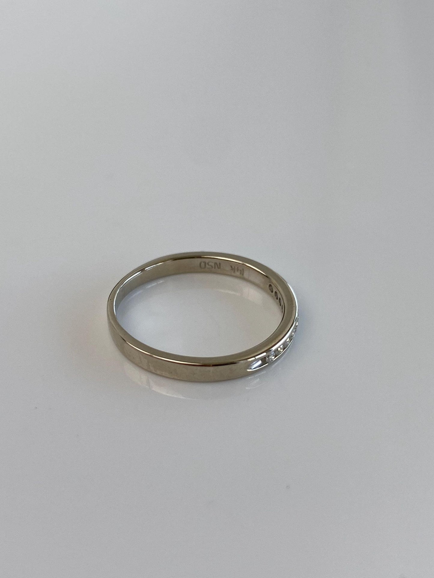 Vintage Solid 14k White Gold Diamond Slim Ring Band - Size 5.75