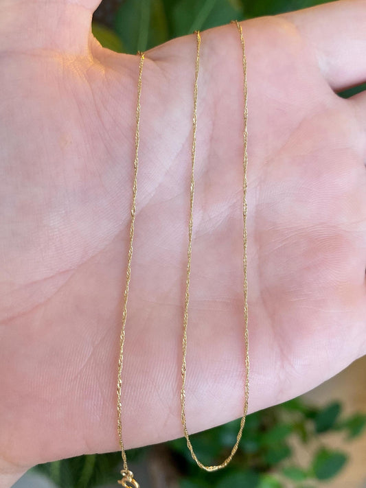 Vintage Solid 14k Yellow Gold Dainty Twist Chain Necklace - 22 inches