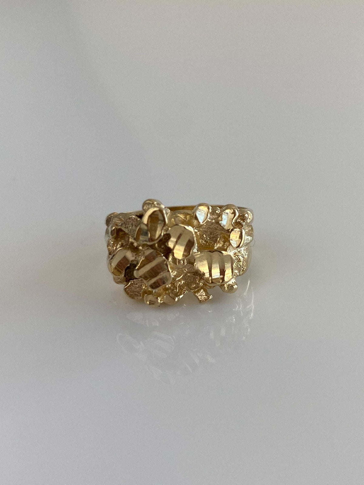 Vintage Solid 14k Yellow Gold Diamond Cut Nugget Texture Ring - Size 5.5-5.75