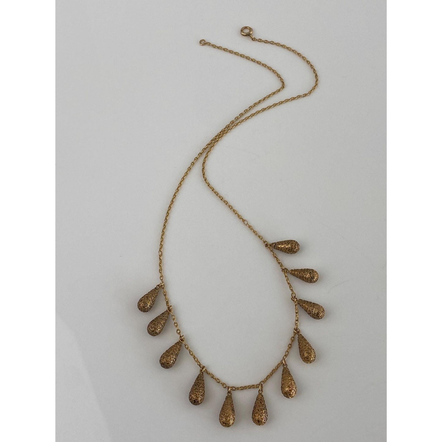 Vintage Solid 18k Yellow Gold Designed Teardrop Cable Chain Necklace - 17.5 inches