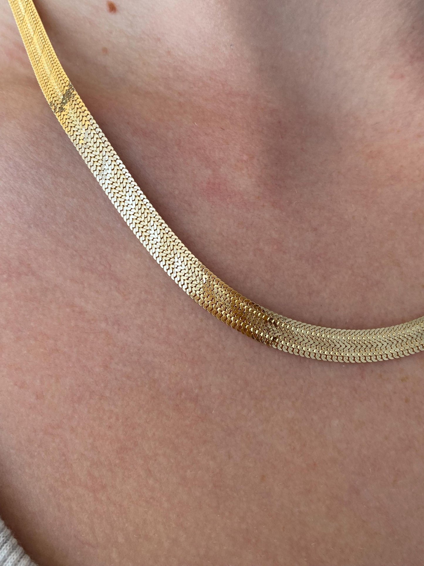 Solid 14k Yellow Gold Flat Woven Chain Necklace - 18.25 inches