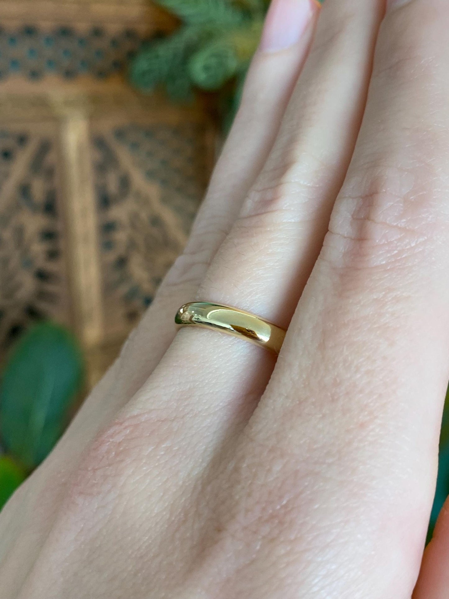 Vintage Solid 18k Yellow Gold Ring Band - Size 8