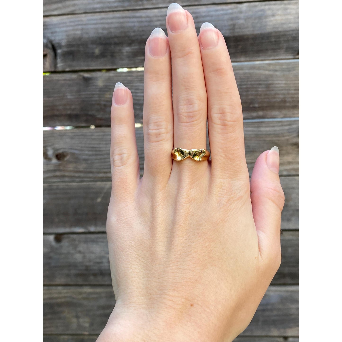 Solid 18k Yellow Gold Double Heart Ring - Size 7.25