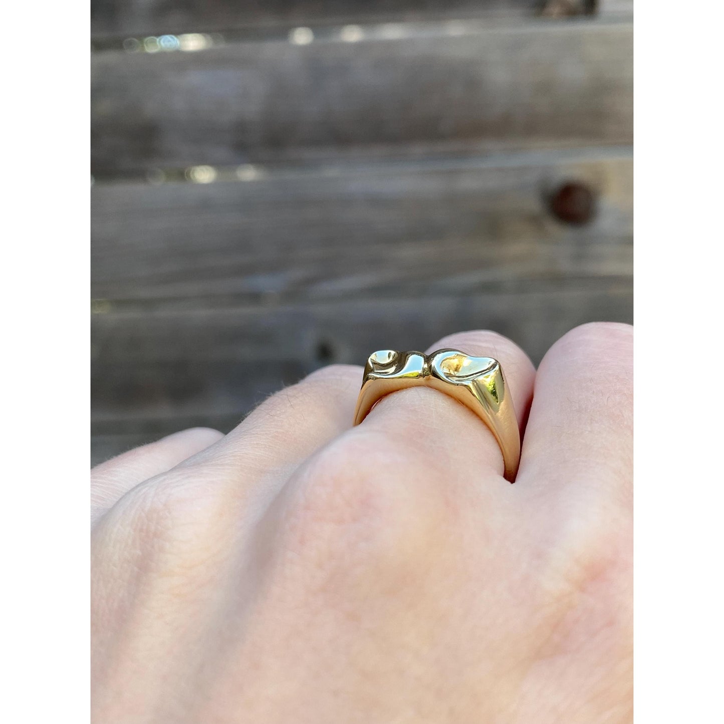 Solid 18k Yellow Gold Double Heart Ring - Size 7.25