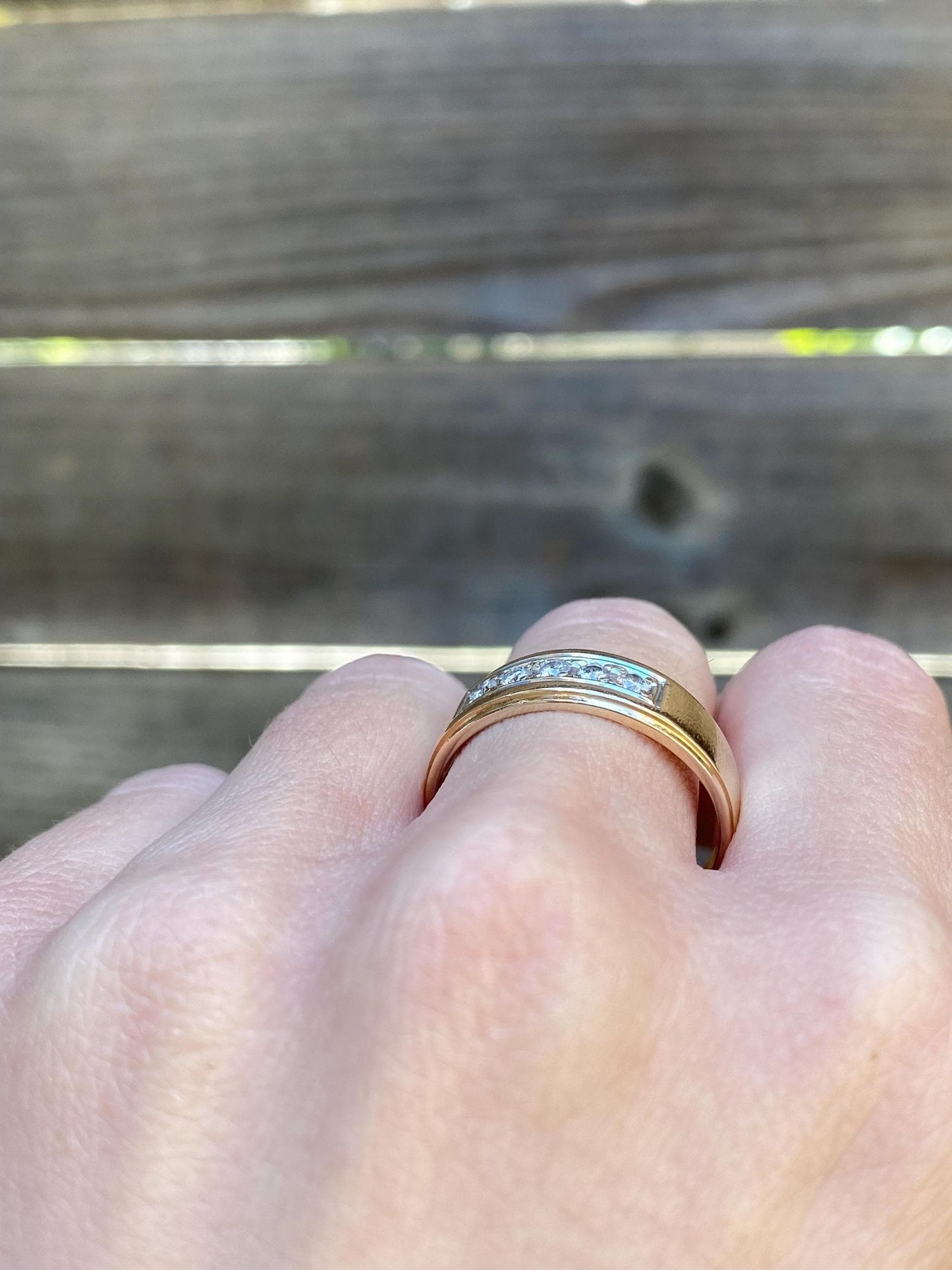 Vintage Solid 14k Yellow Gold Diamond Ring Band - Size 10