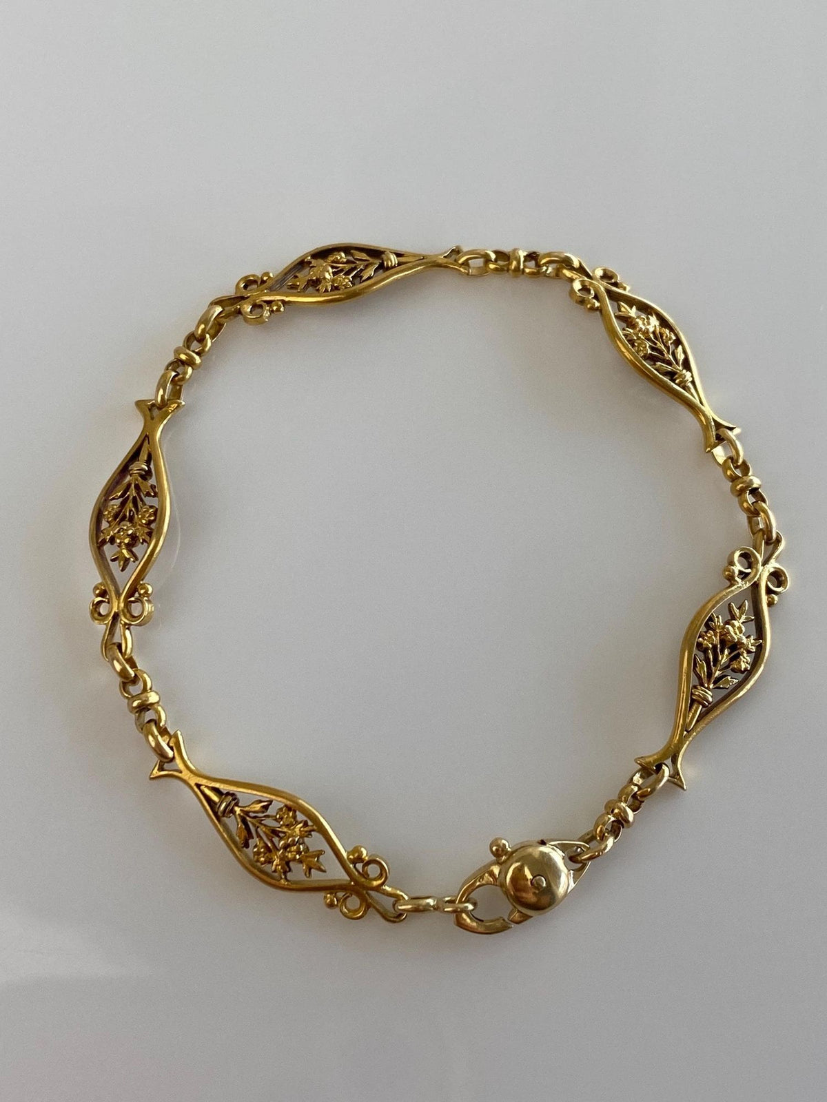 Vintage Solid 22k Yellow Gold Floral Fancy Link Chain Bracelet - 7 inches