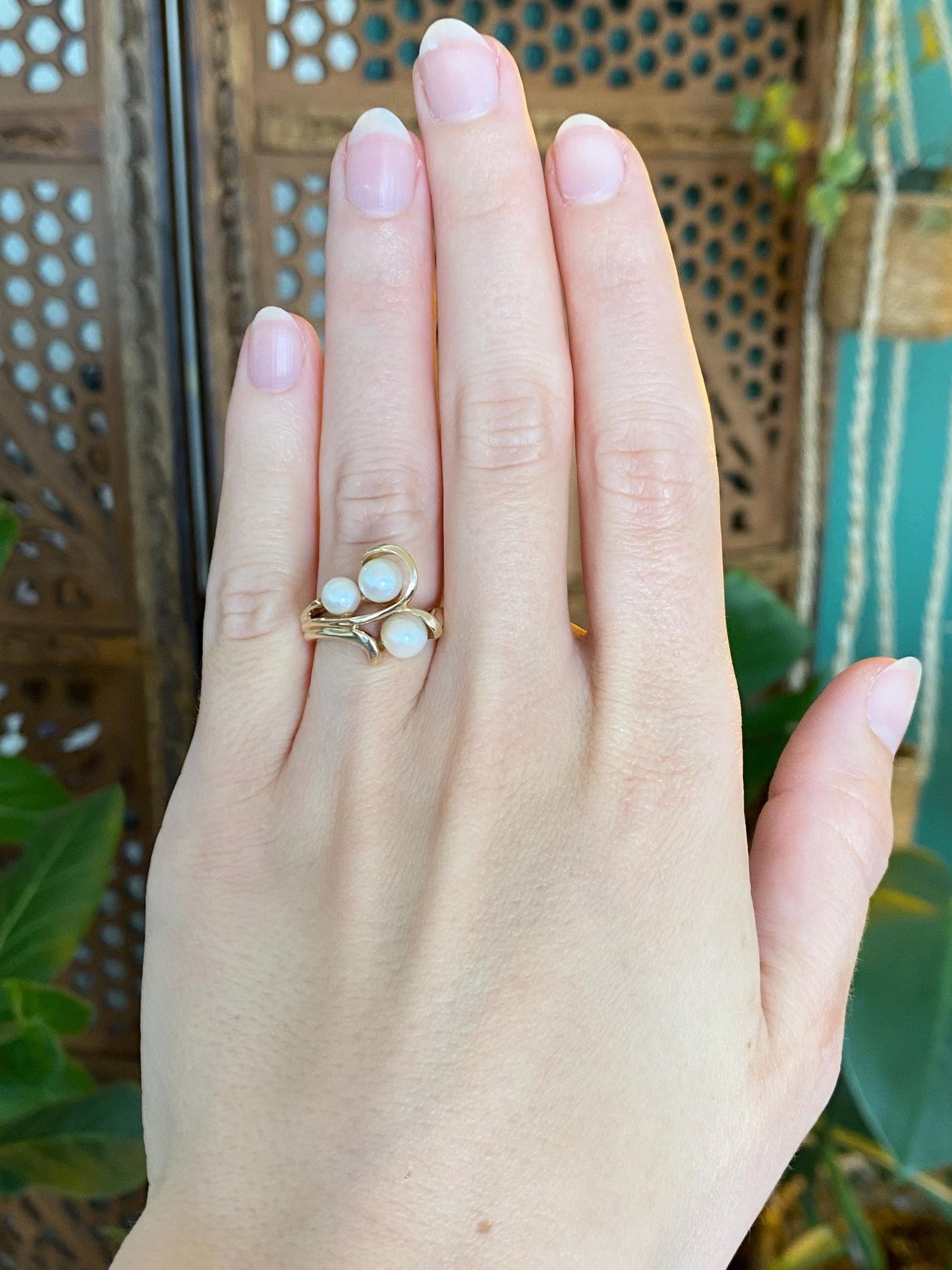 Vintage Solid 10k Yellow Gold Pearls Ring - Size 4.5
