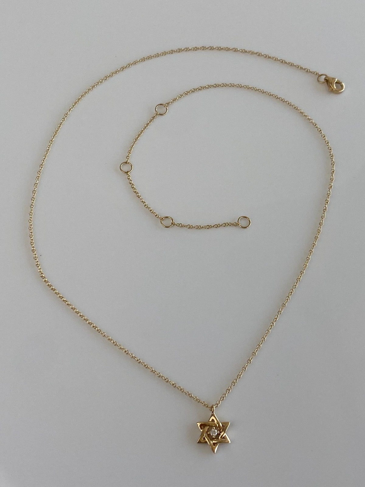 Vintage Solid 14k Yellow Gold Diamond Star of David Rolo Chain Necklace - 18 inches