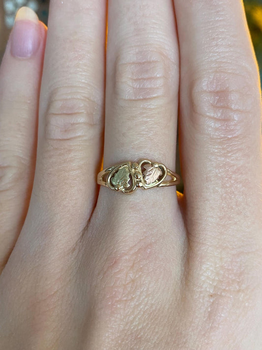 Vintage Solid 14k Black Hills Gold Leaf Heart Ring - Size 7.25