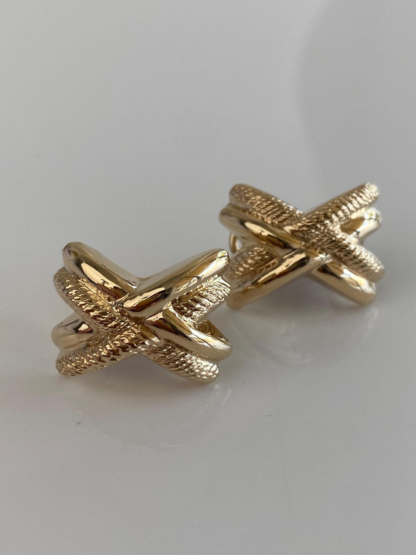 Vintage 14k Yellow Gold X Design Drop Earrings
