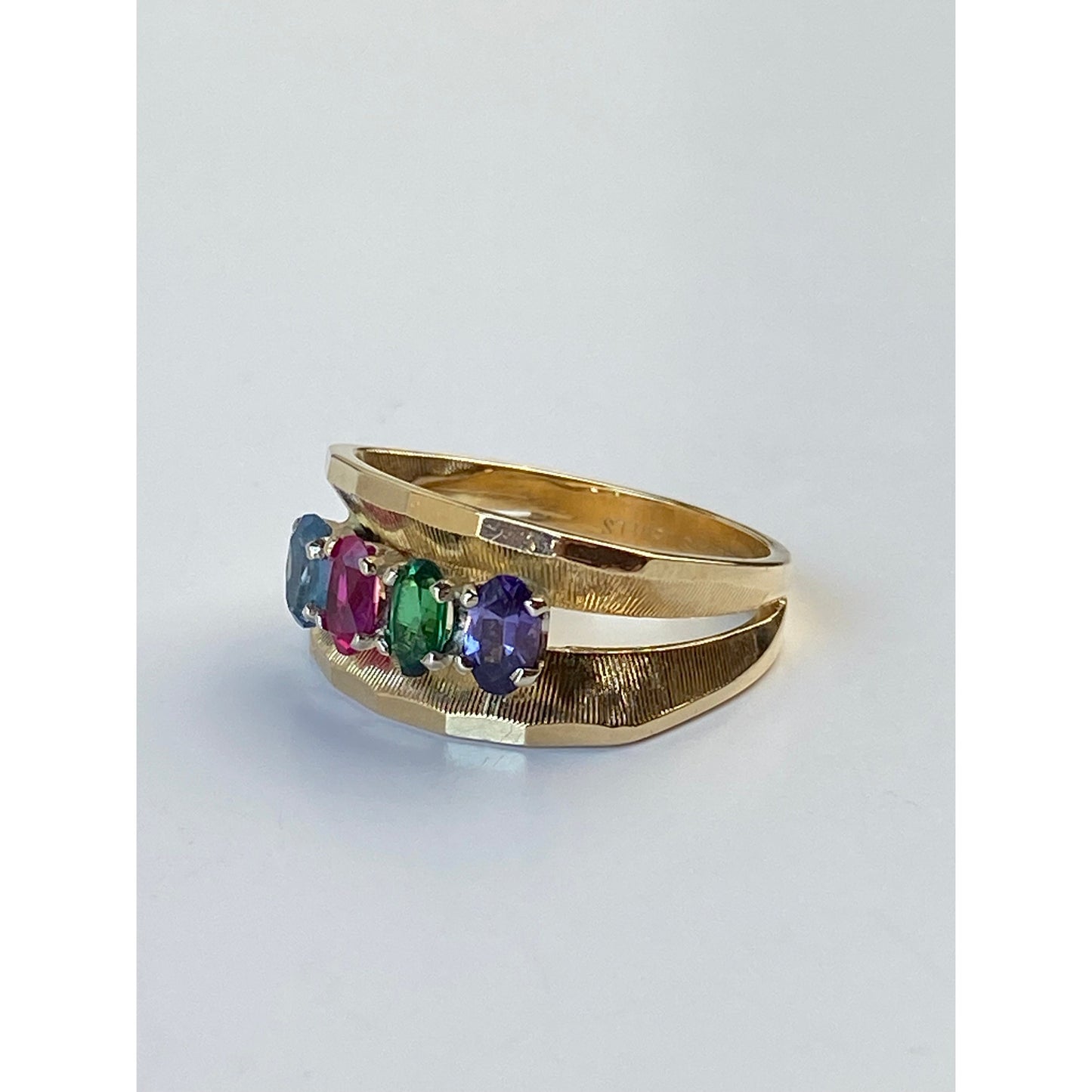 Solid 14k Yellow Gold Amethyst Emerald Sapphire Topaz Ring Band - Size 6.5