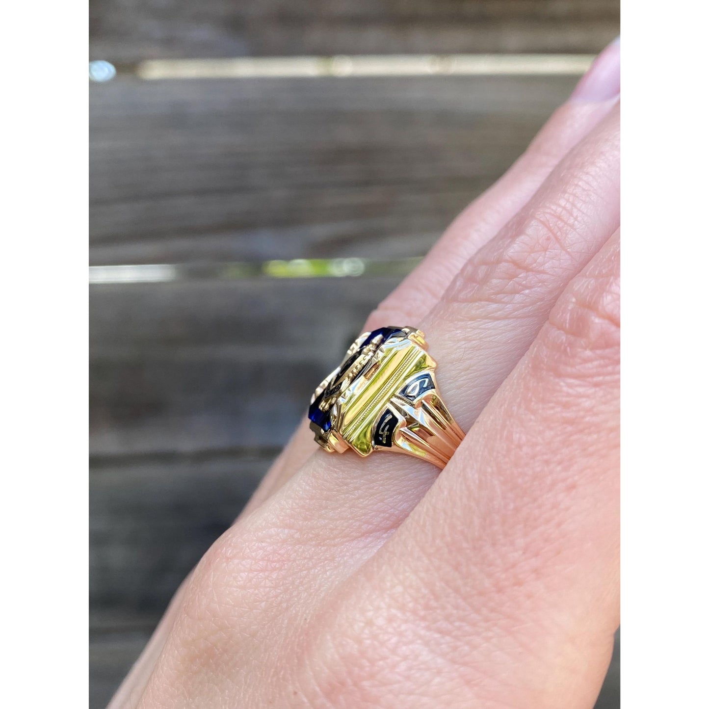 Vintage Solid 10k Yellow Gold Blue Spinel Euclid 1964 Class Ring - Size 6.25