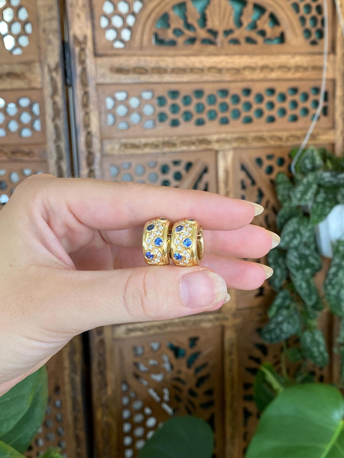 Vintage Solid 18k Yellow Gold Blue Sapphire Diamond Dotted Hoop Earrings