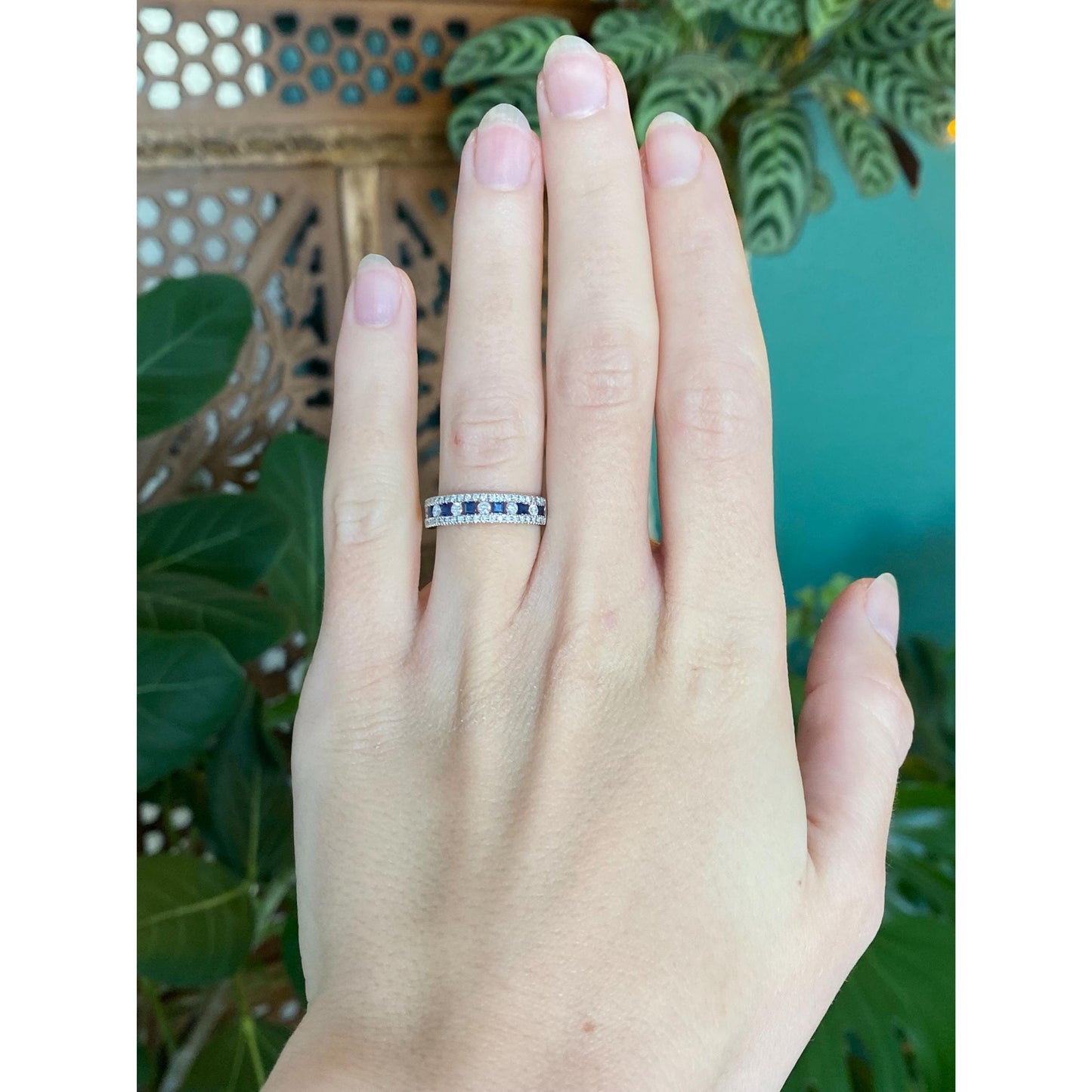 Vintage Solid 10k White Gold Clear & Blue Sapphire Ring Band - Size 5.25