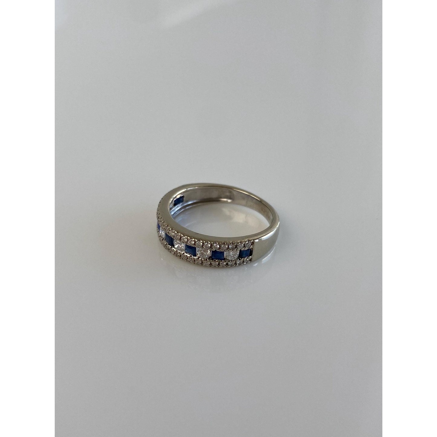 Vintage Solid 10k White Gold Clear & Blue Sapphire Ring Band - Size 5.25