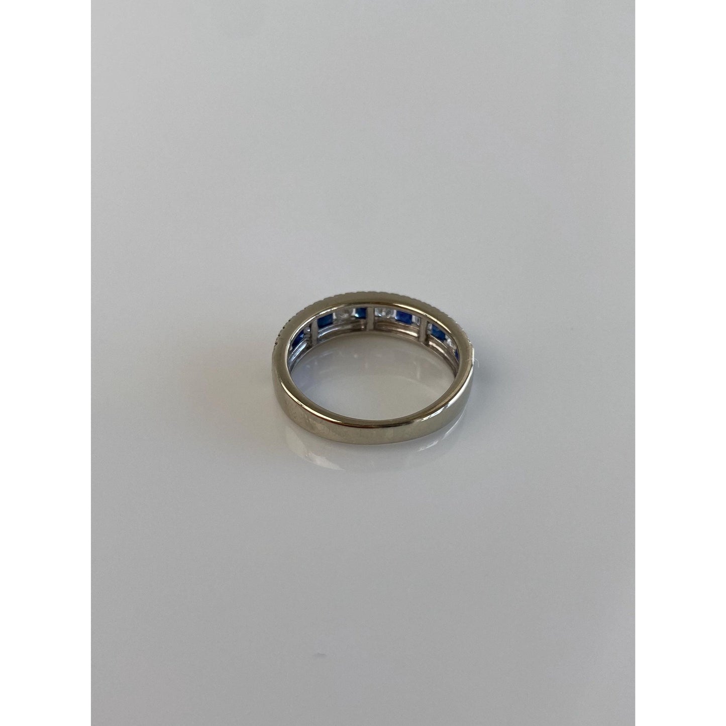 Vintage Solid 10k White Gold Clear & Blue Sapphire Ring Band - Size 5.25