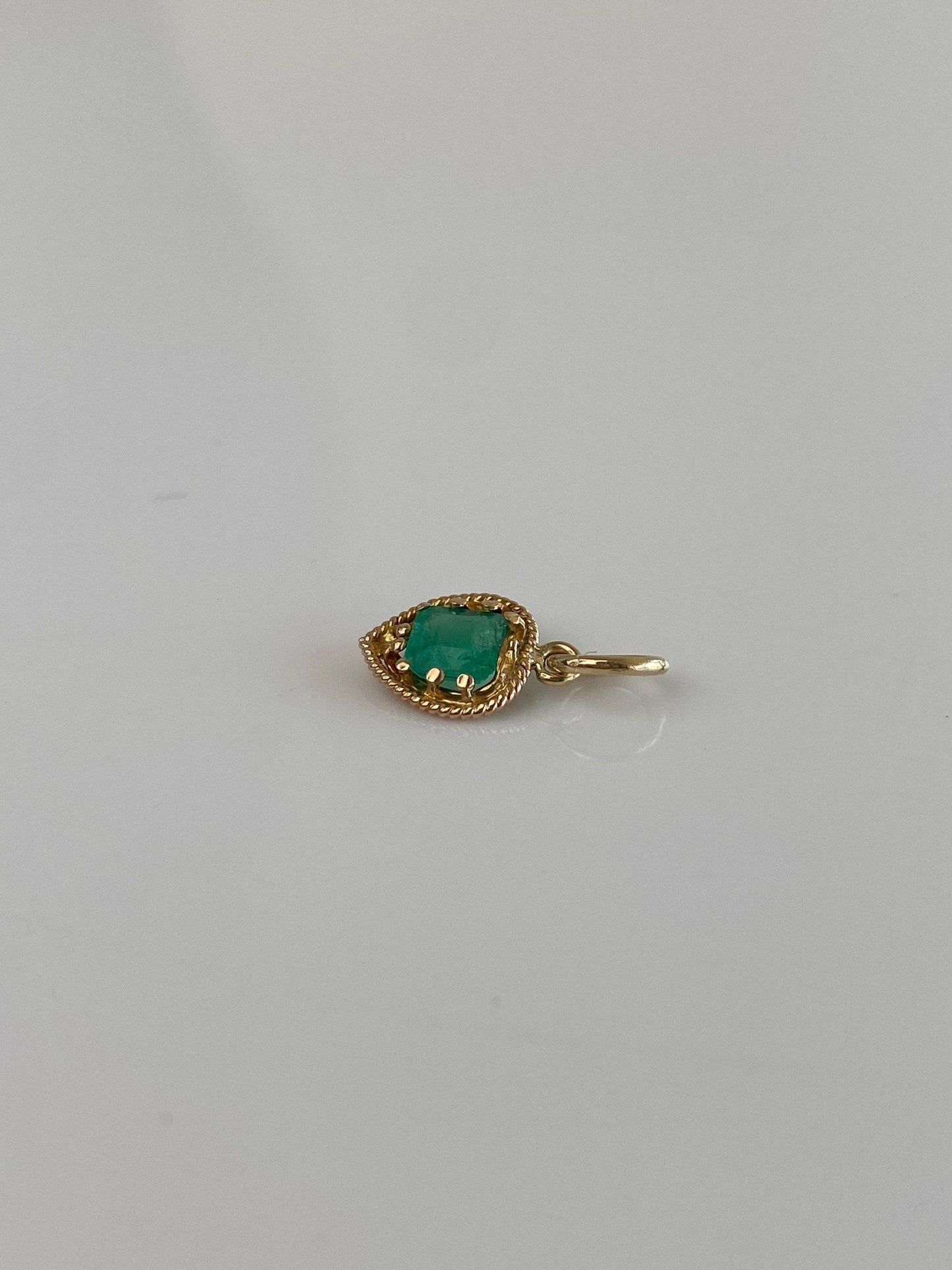 Vintage Solid 14k Yellow Gold Emerald Heart Charm
