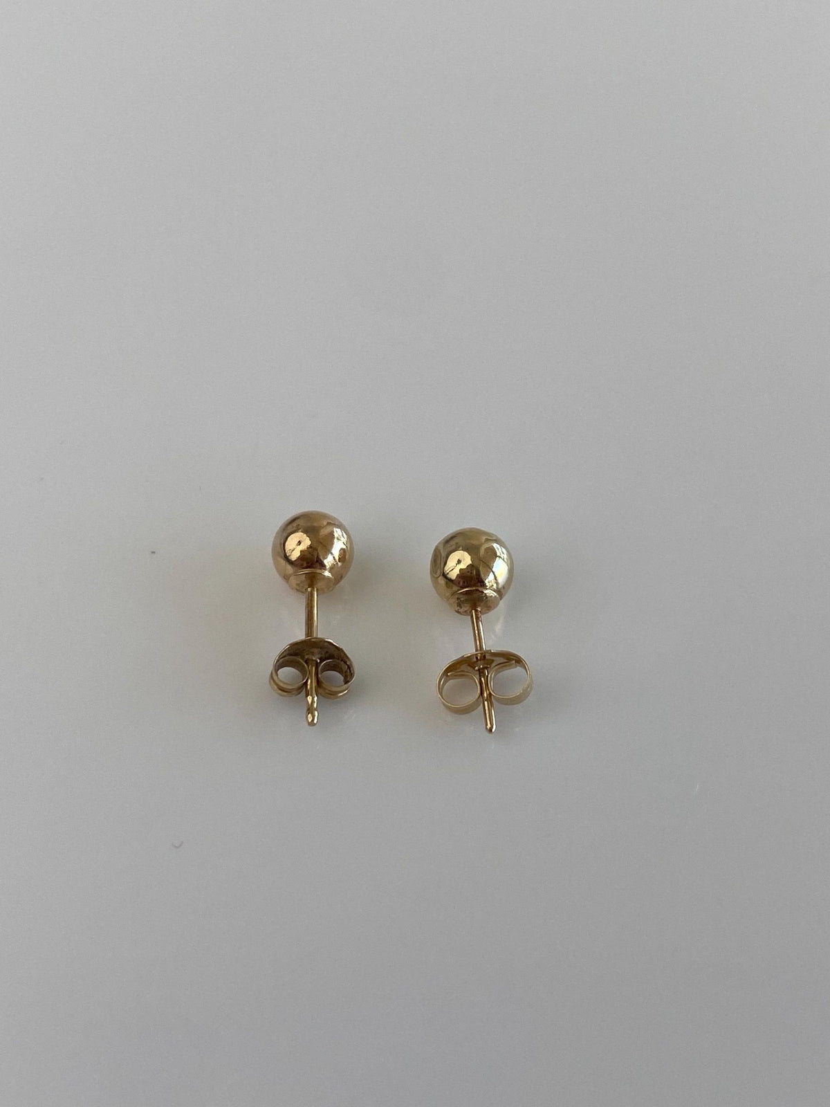 Vintage 14k Yellow Gold Ball Stud Earrings