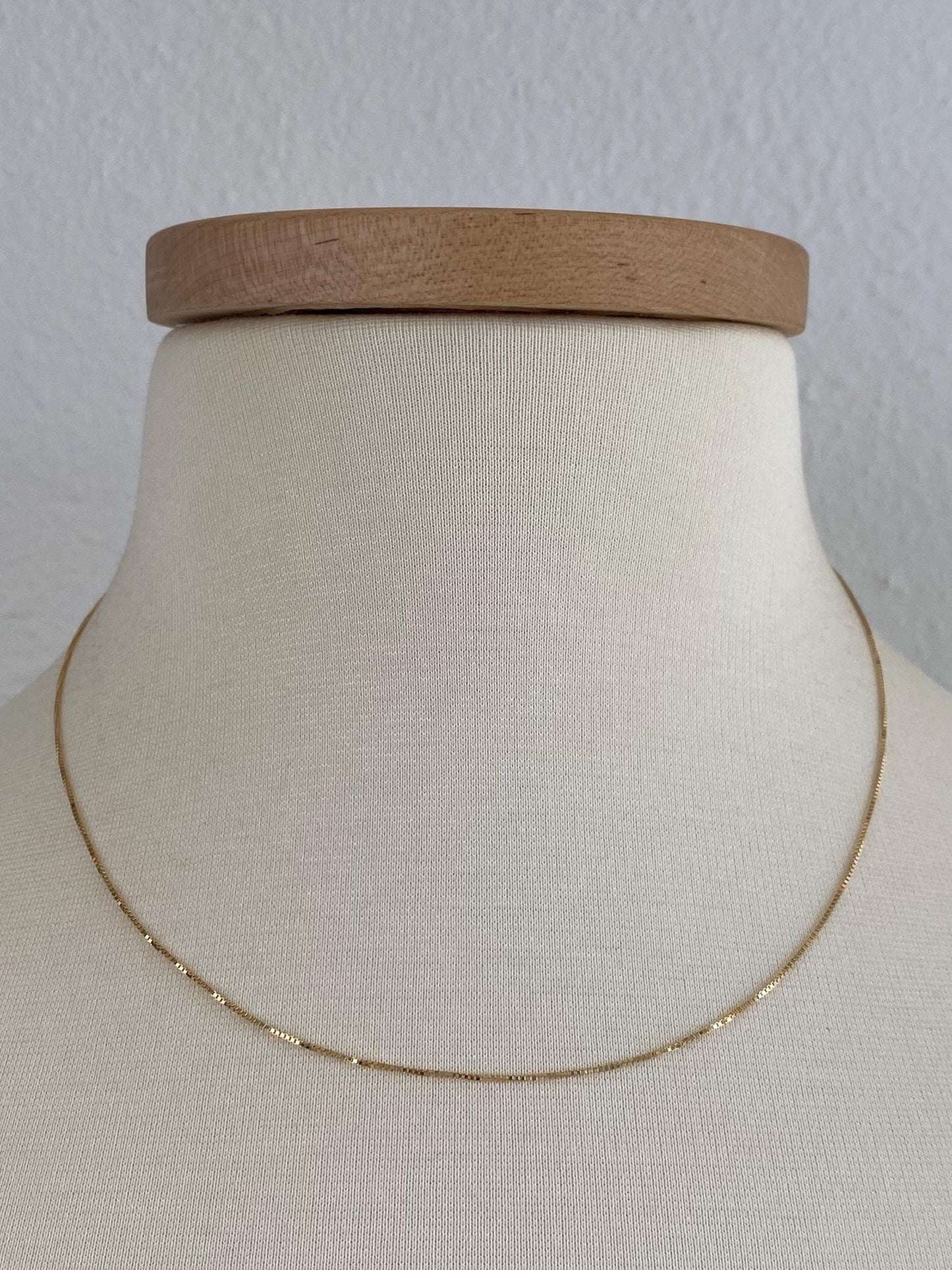 Vintage Solid 14k Yellow Gold Box Chain Necklace - 18 inches