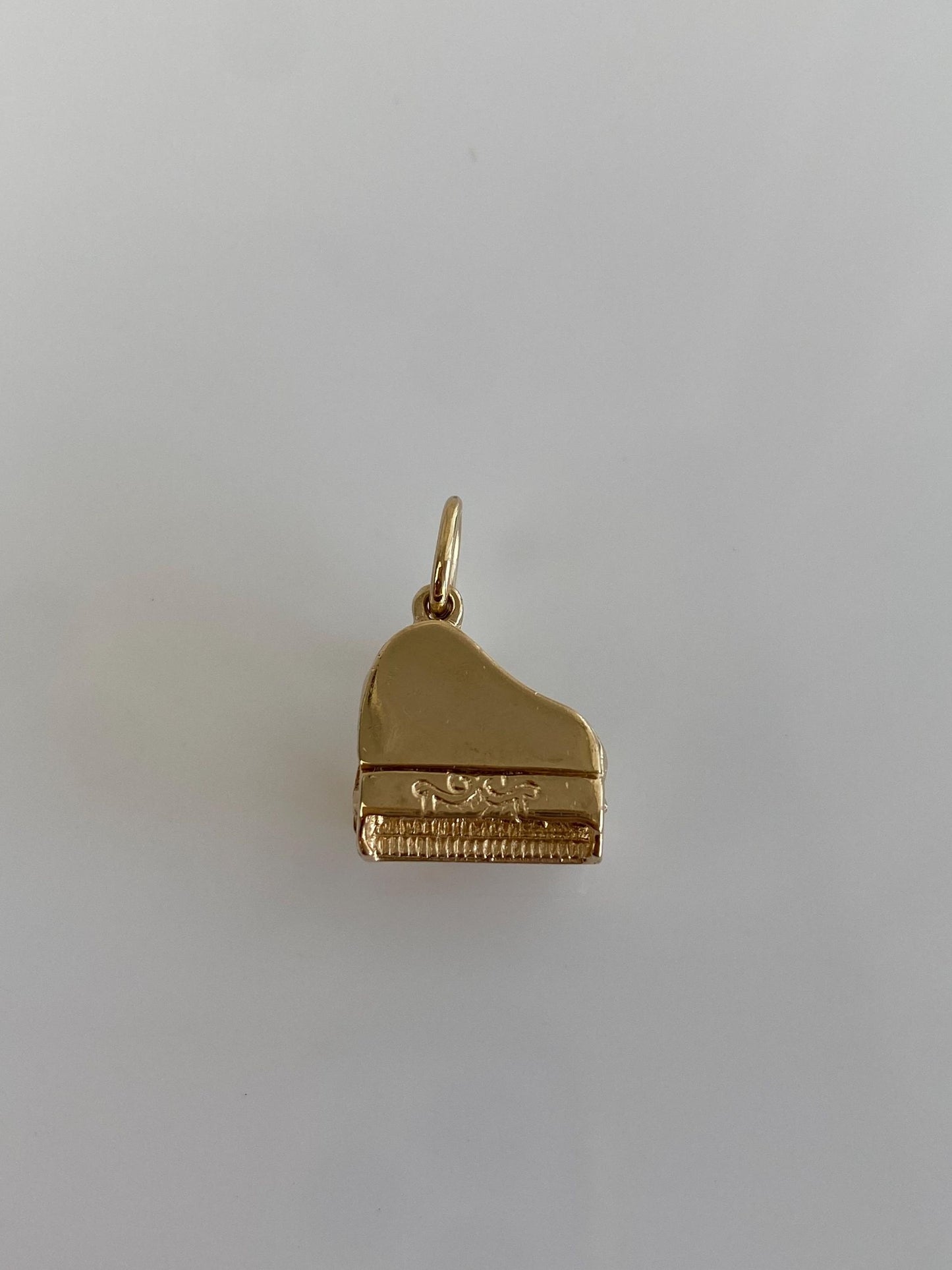 Vintage Solid 14k Yellow Gold Piano Charm