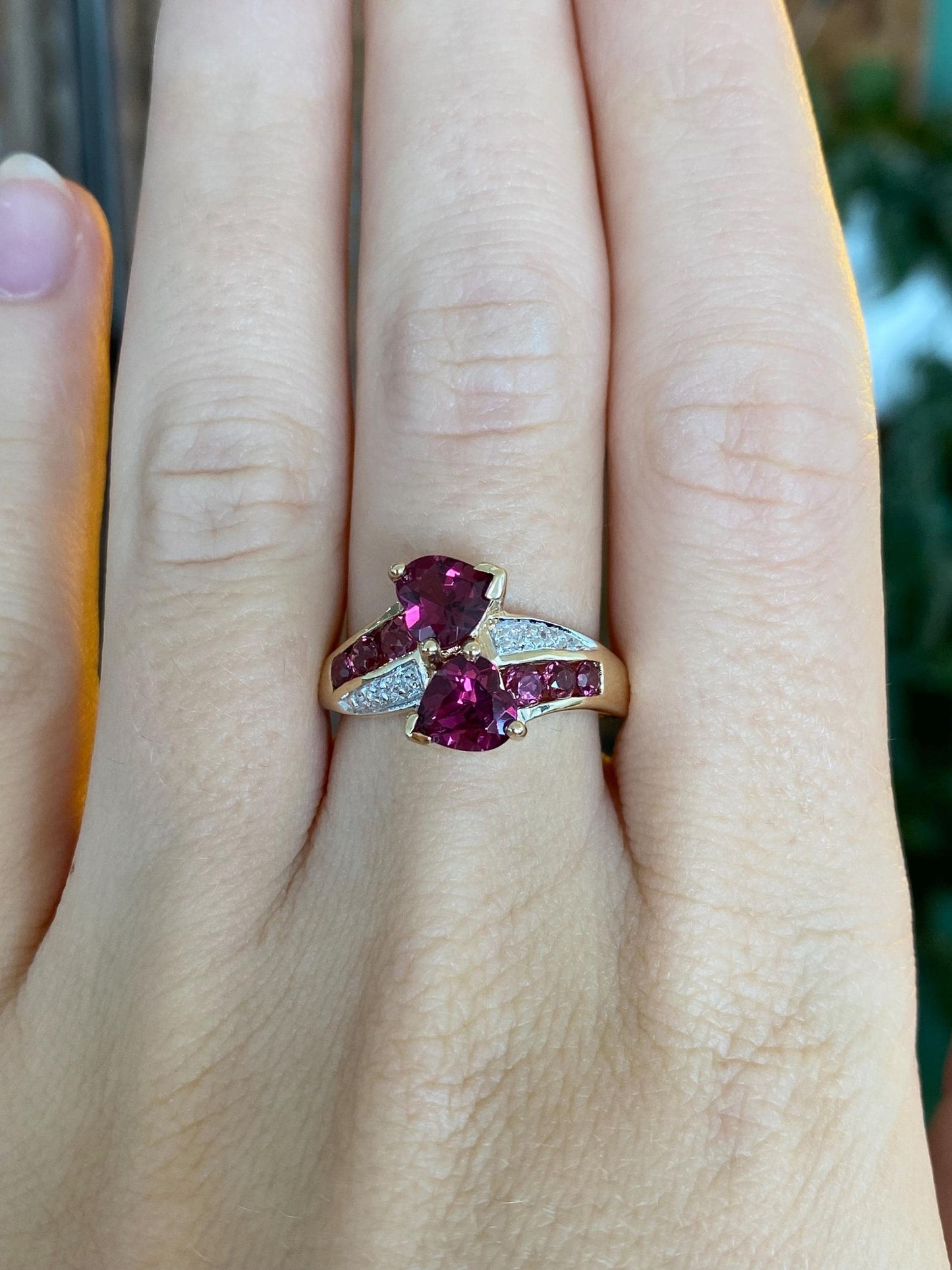 Vintage Solid 10k White & Yellow Gold Pink Tourmaline Hearts Diamonds Ring - Size 8.25