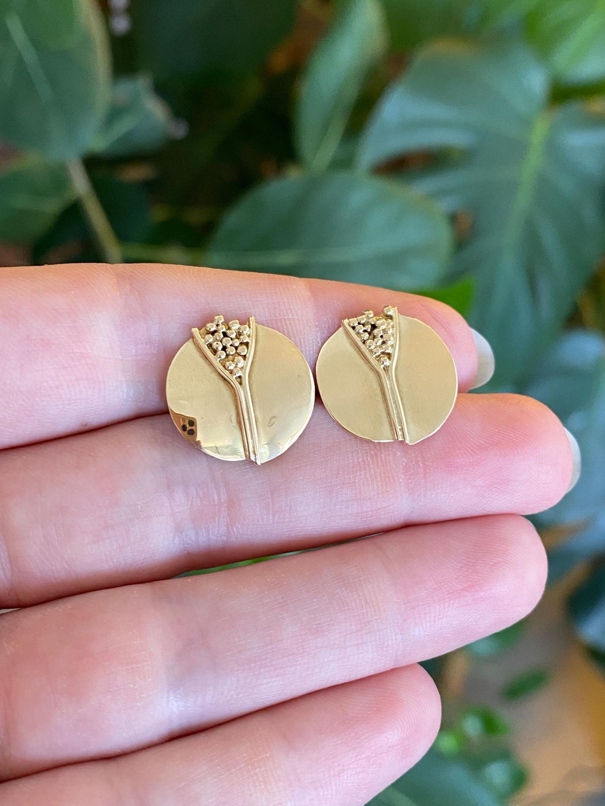 Vintage Solid 14k Yellow Gold Granuales Circles Drop Earrings