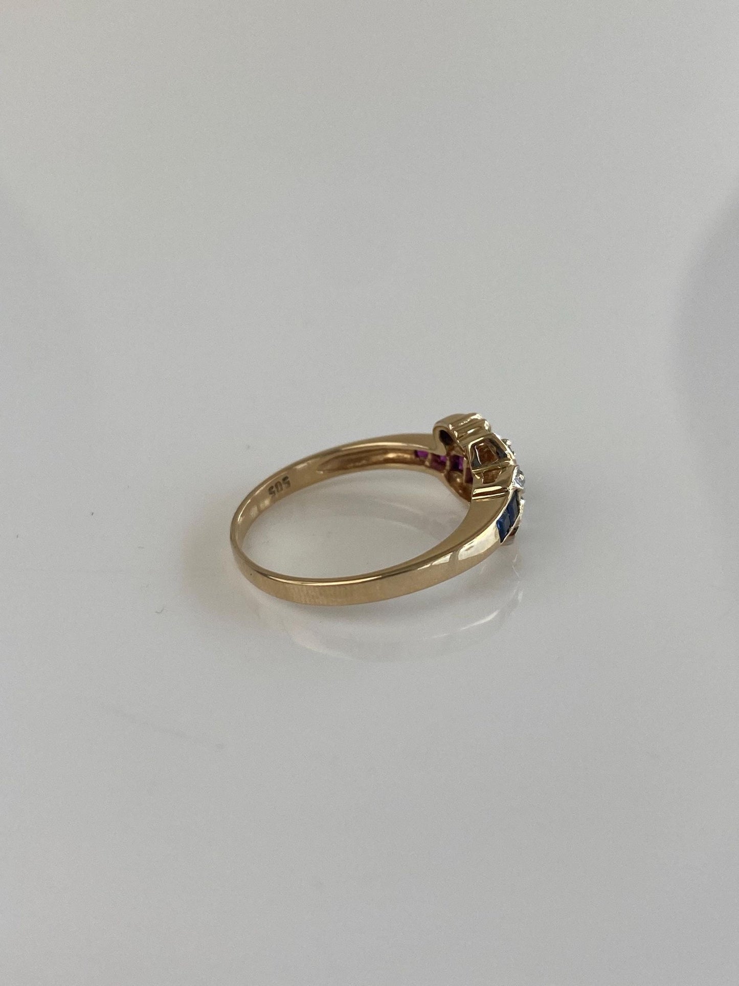 Vintage Solid 14k White & Yellow Gold Clear Sapphire Ruby Blue Spinel Emerald Ring - Size 5.25