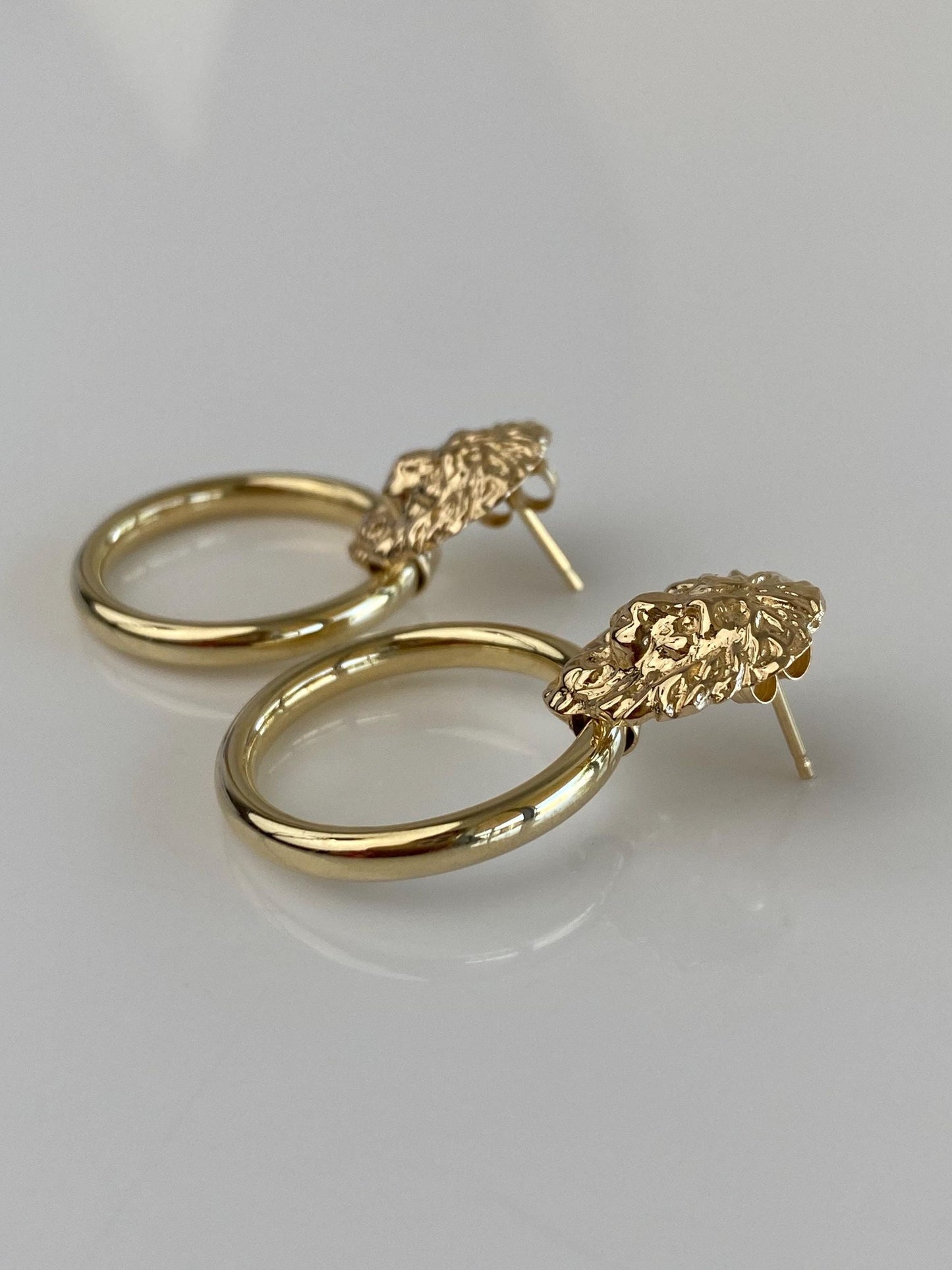 Vintage Solid 14k Yellow Gold Lion Head Hoop Doorknocker Stud Earrings