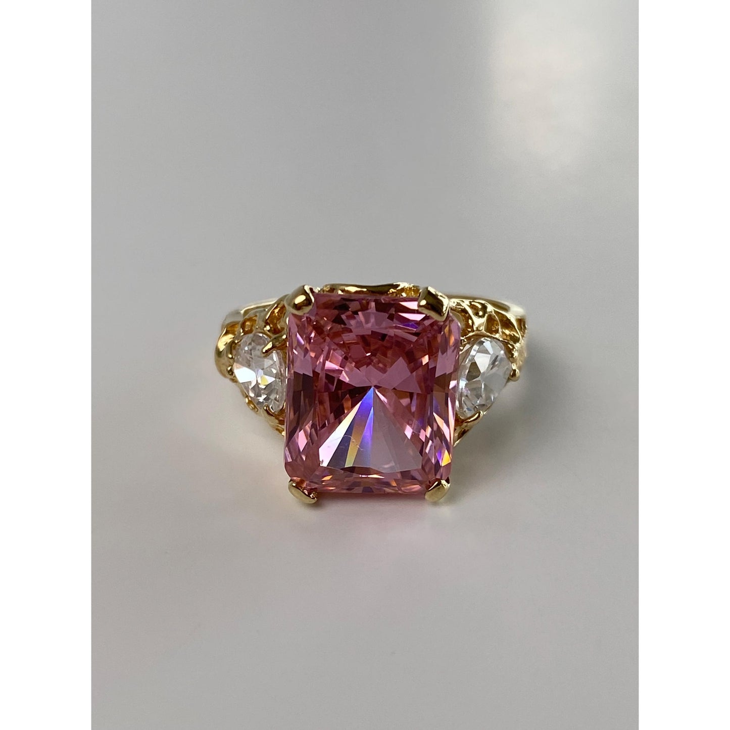 Vintage Solid 10k Yellow Gold Pink & Clear Cubic Zirconia Ring - Size 7.25