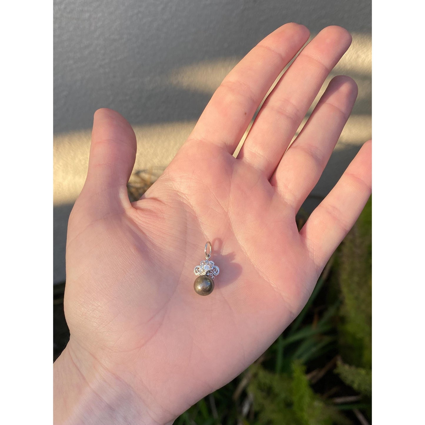 Vintage Solid 14k White Gold Grey Pearl Diamond Charm