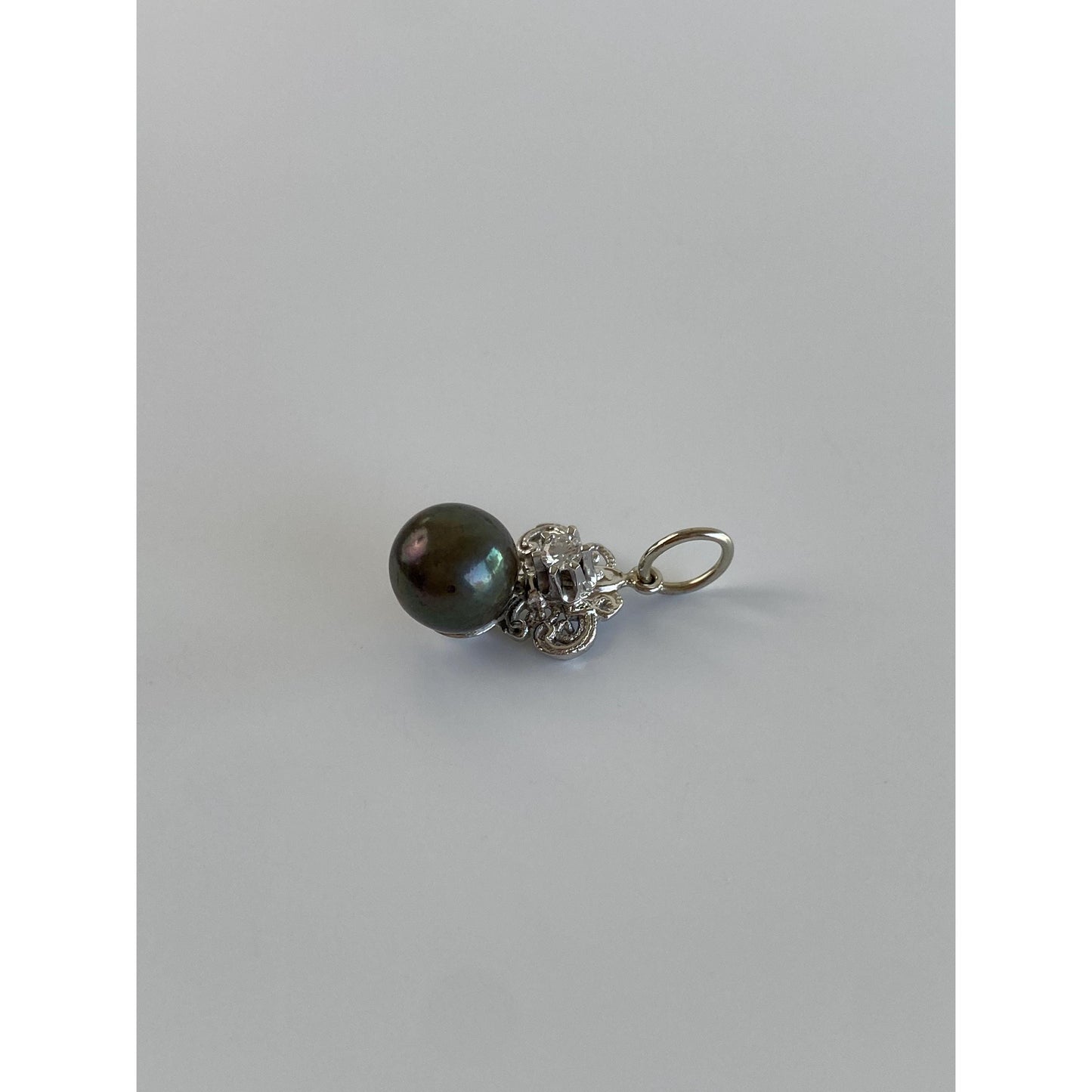 Vintage Solid 14k White Gold Grey Pearl Diamond Charm