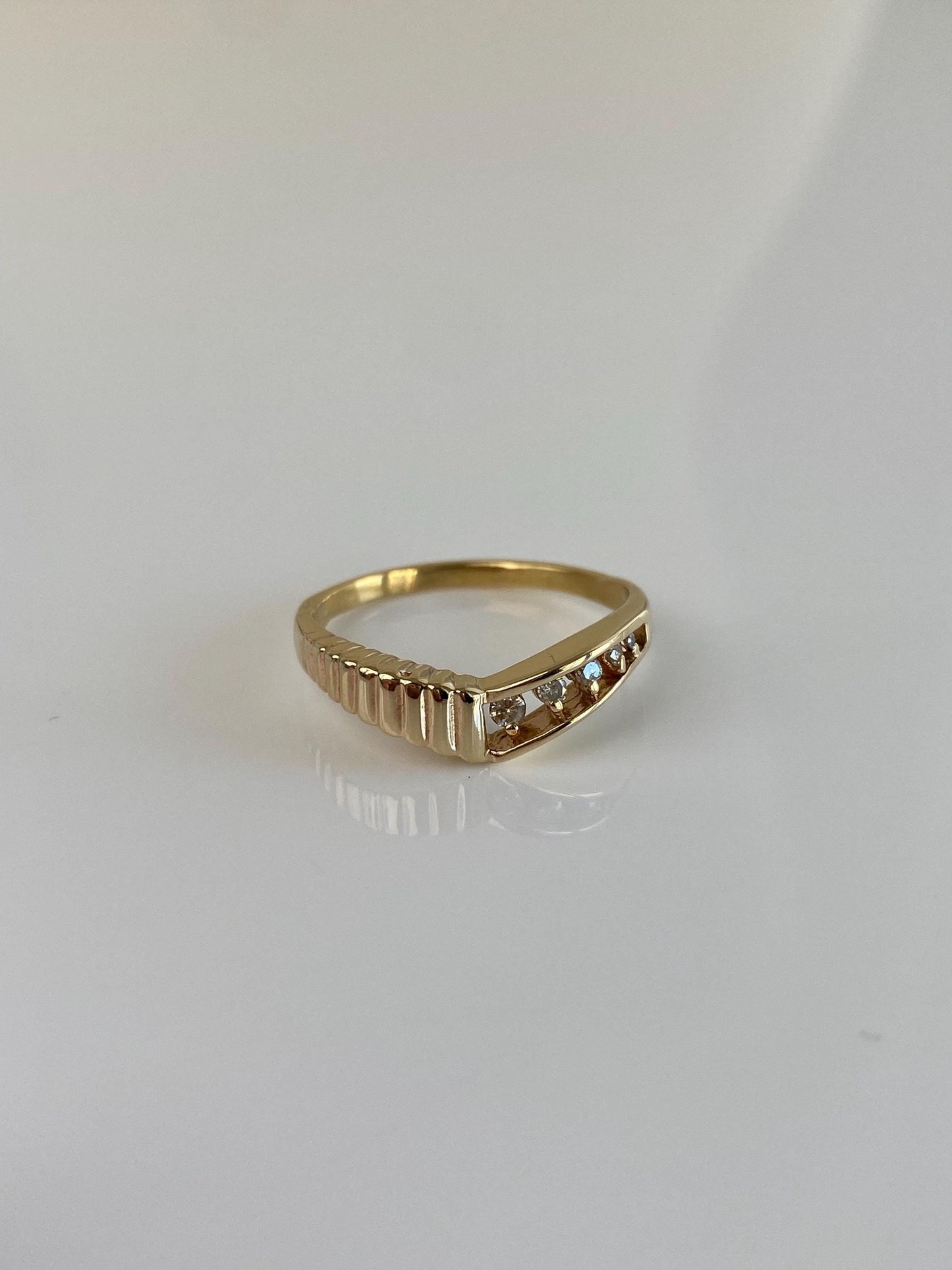 Vintage Solid 14k Yellow Gold Diamond Chevron Ring - Size 7.25