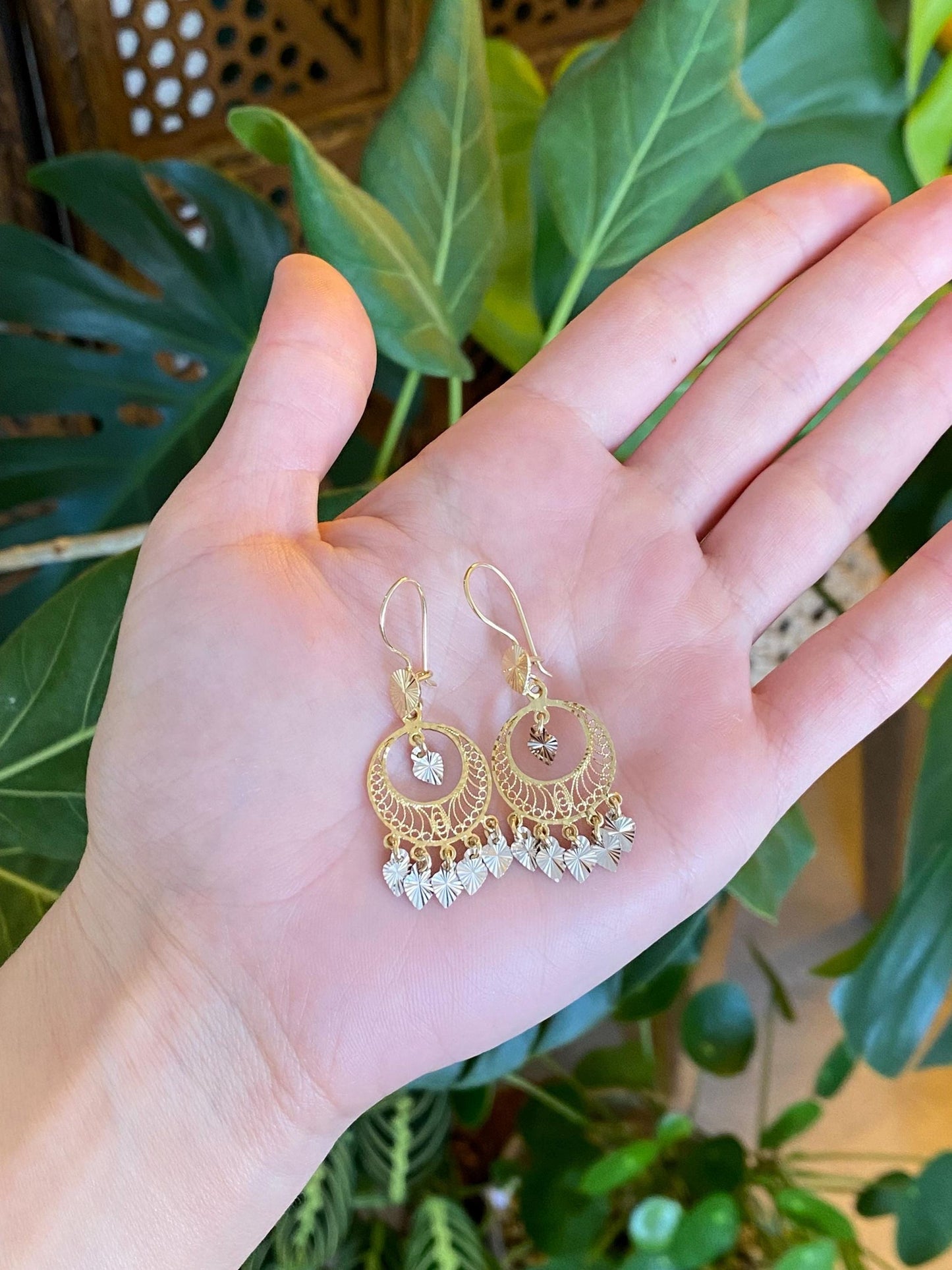 Vintage Solid 14k White & Yellow Gold Engine Turned Filigree Fringe Dangle Earrings