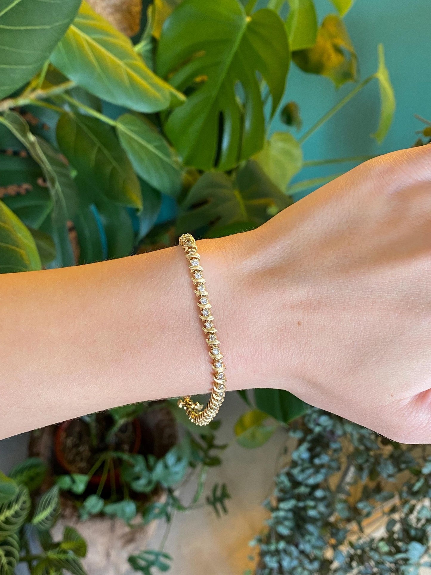 Solid 14k Yellow Gold Diamond Tennis Bracelet - 7.75 Inches